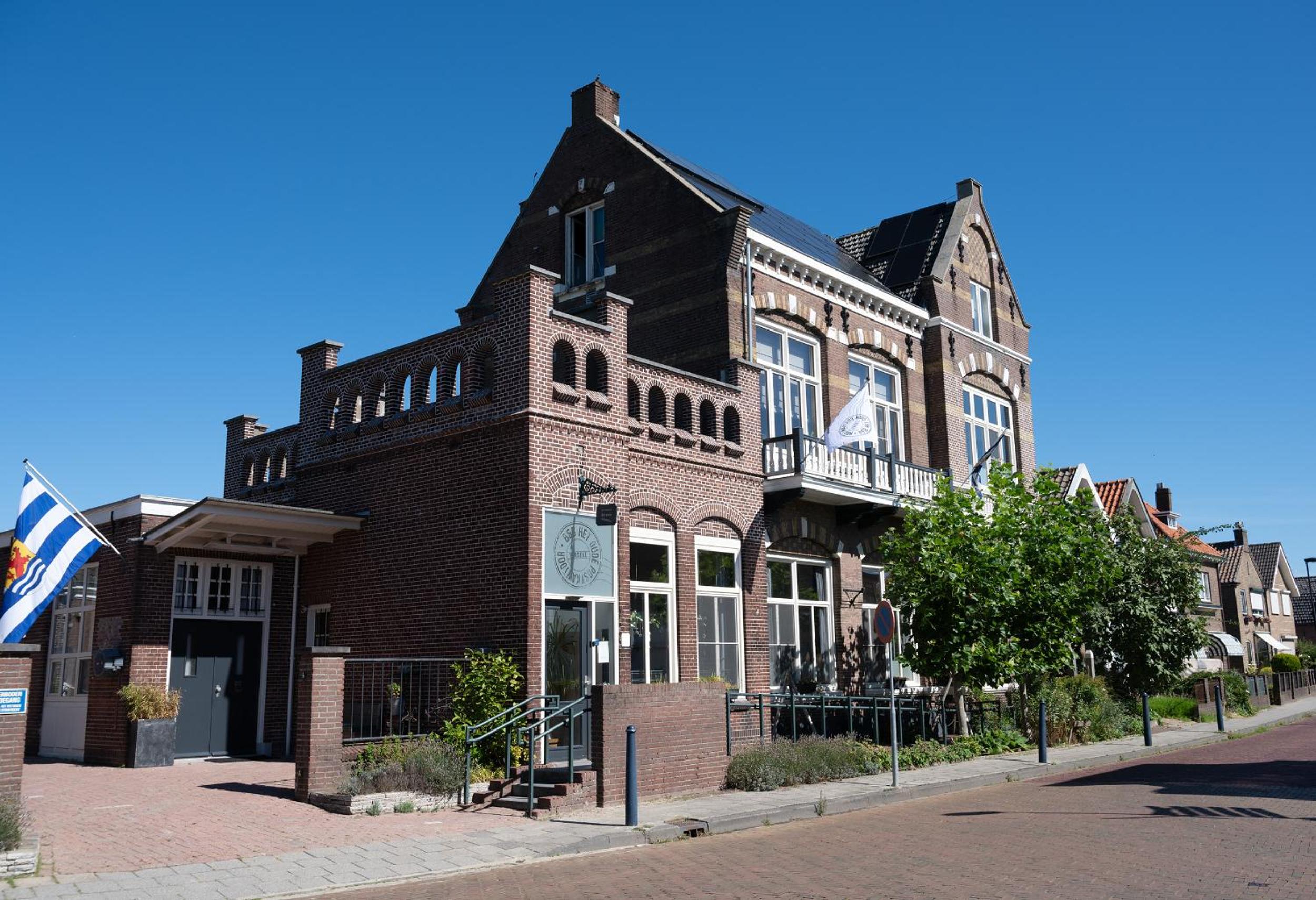 Hotel B&B Het Oude Postkantoor - Image 1