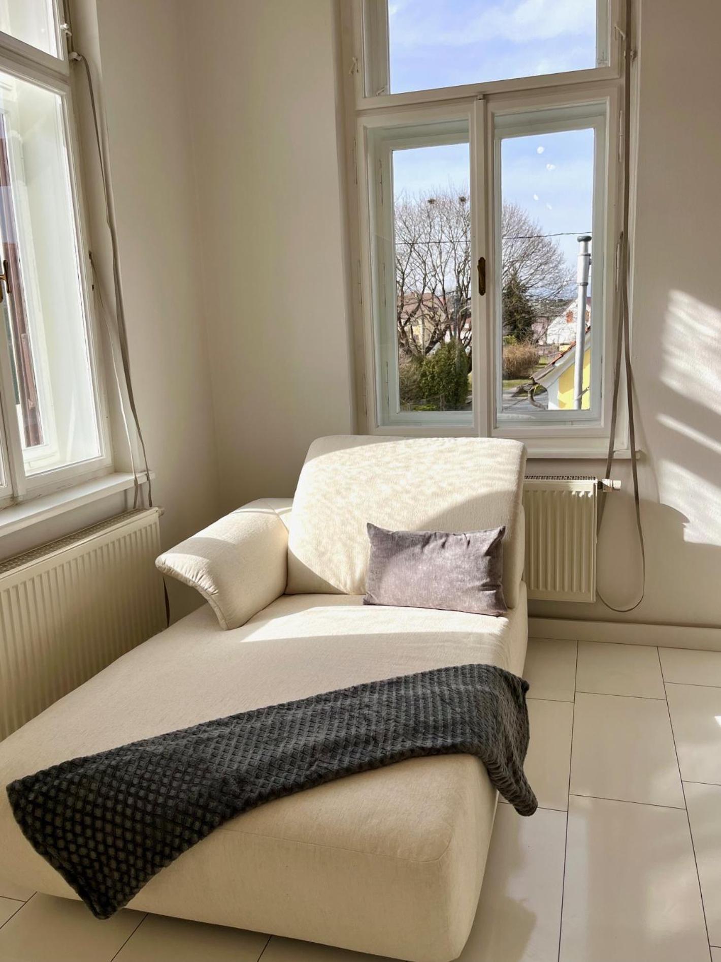 KUNST-VILLA Apartments Suite mit Sauna, GrazSüd, Apartment mit Gartenblick ohne Sauna