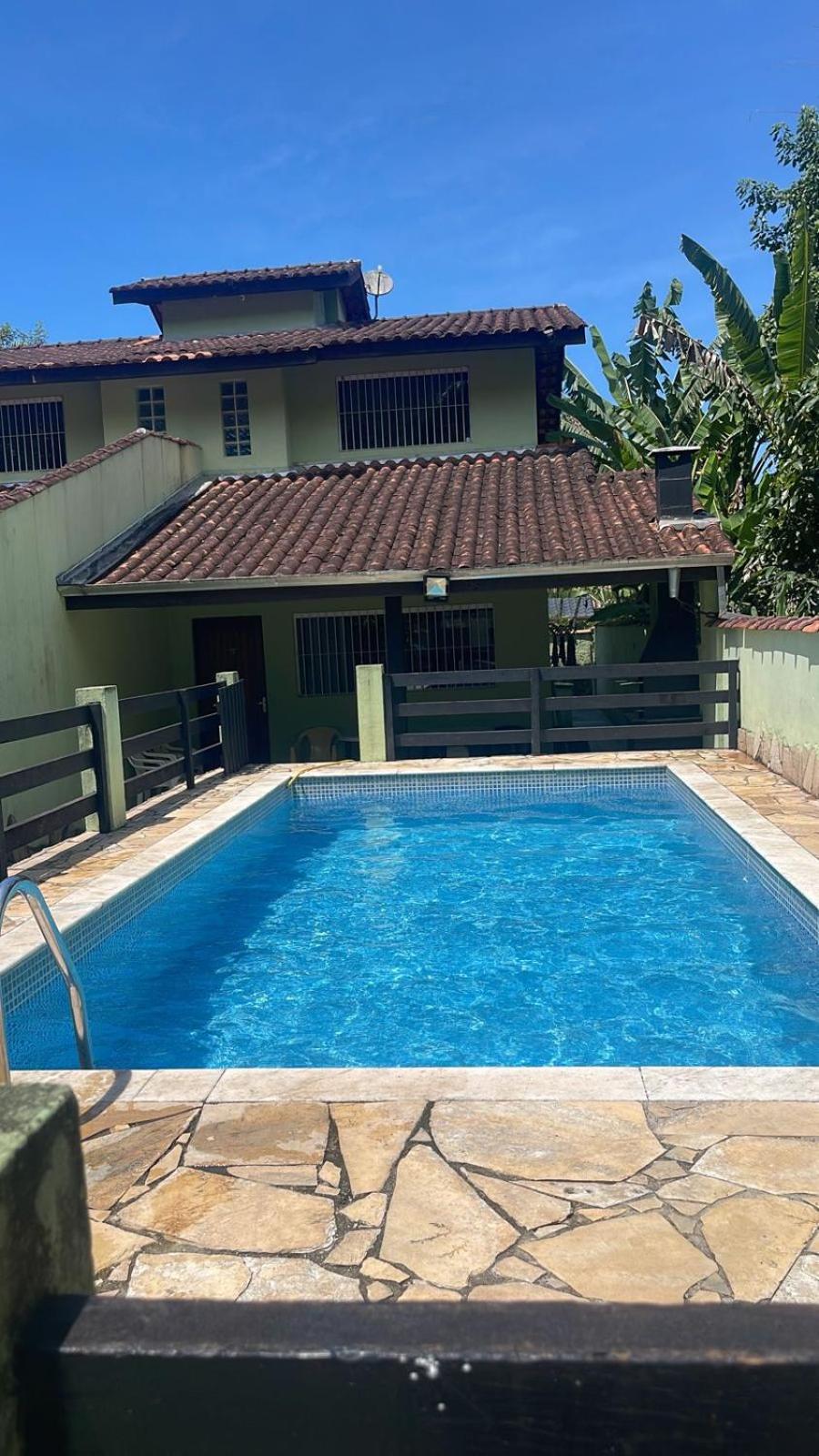 Casa 3Quartos - 2 quartos com Ar Condicionado - 1suite - Condominio Verde Mar - Piscina Privativa -Prox Praia Cocanha