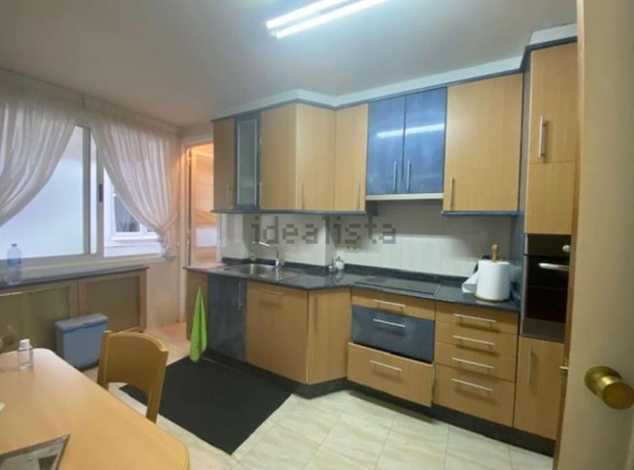 Amplio apartamento en Coruña cerca de Riazor