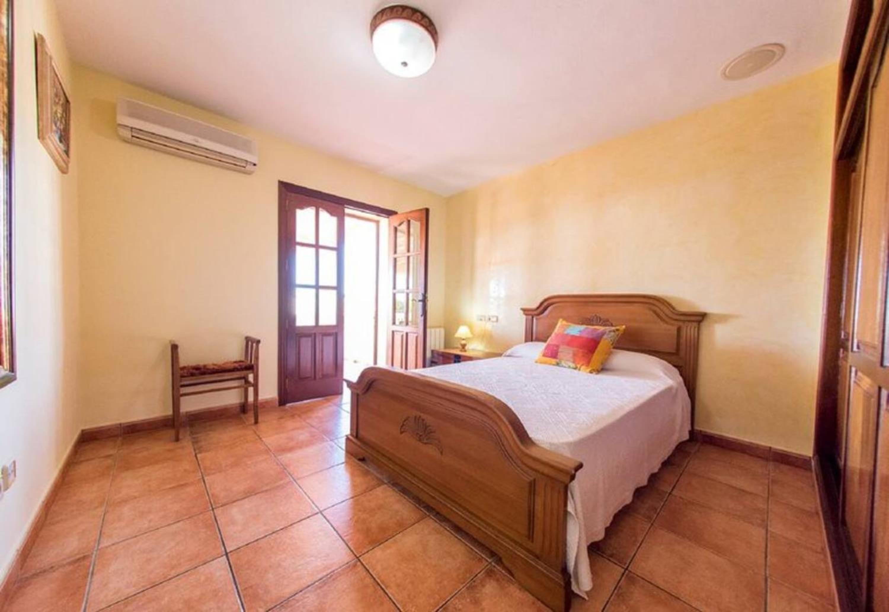 Sophisticated Villa in Sant Josep de sa Talaia with Private Pool