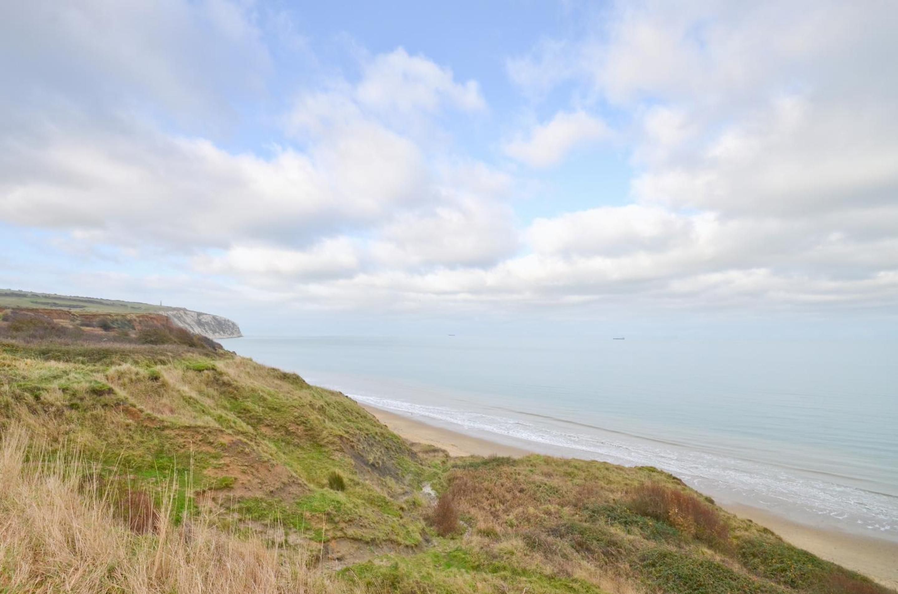 32 Sandown Bay Holiday Centre view 4