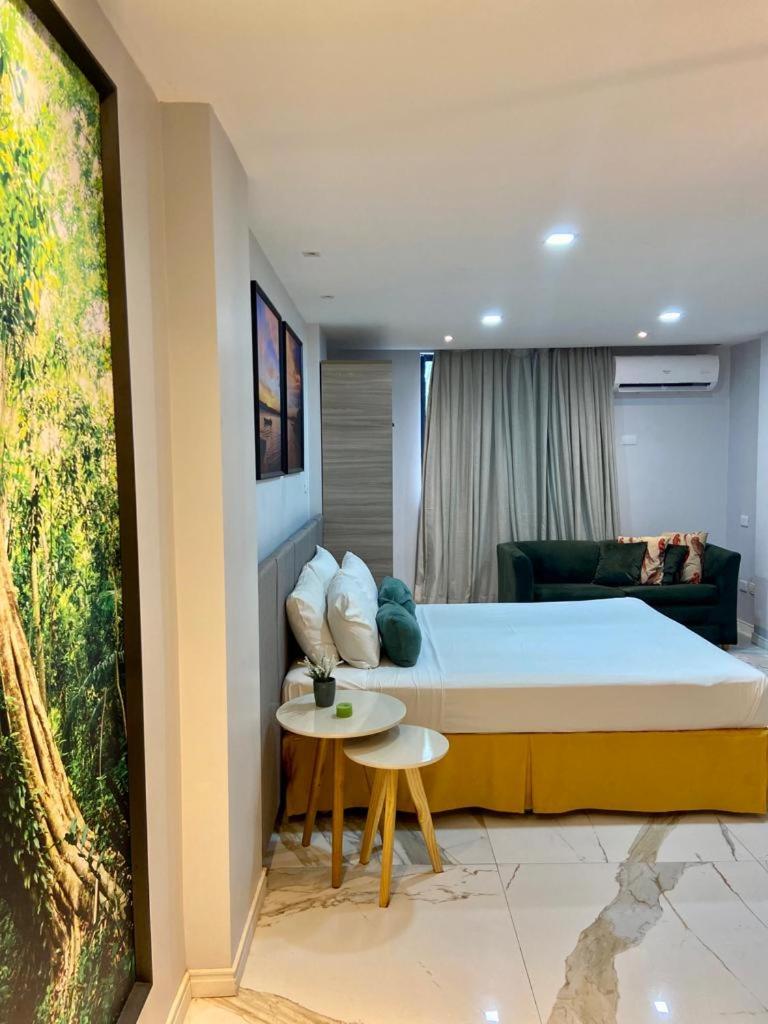 hotel room
