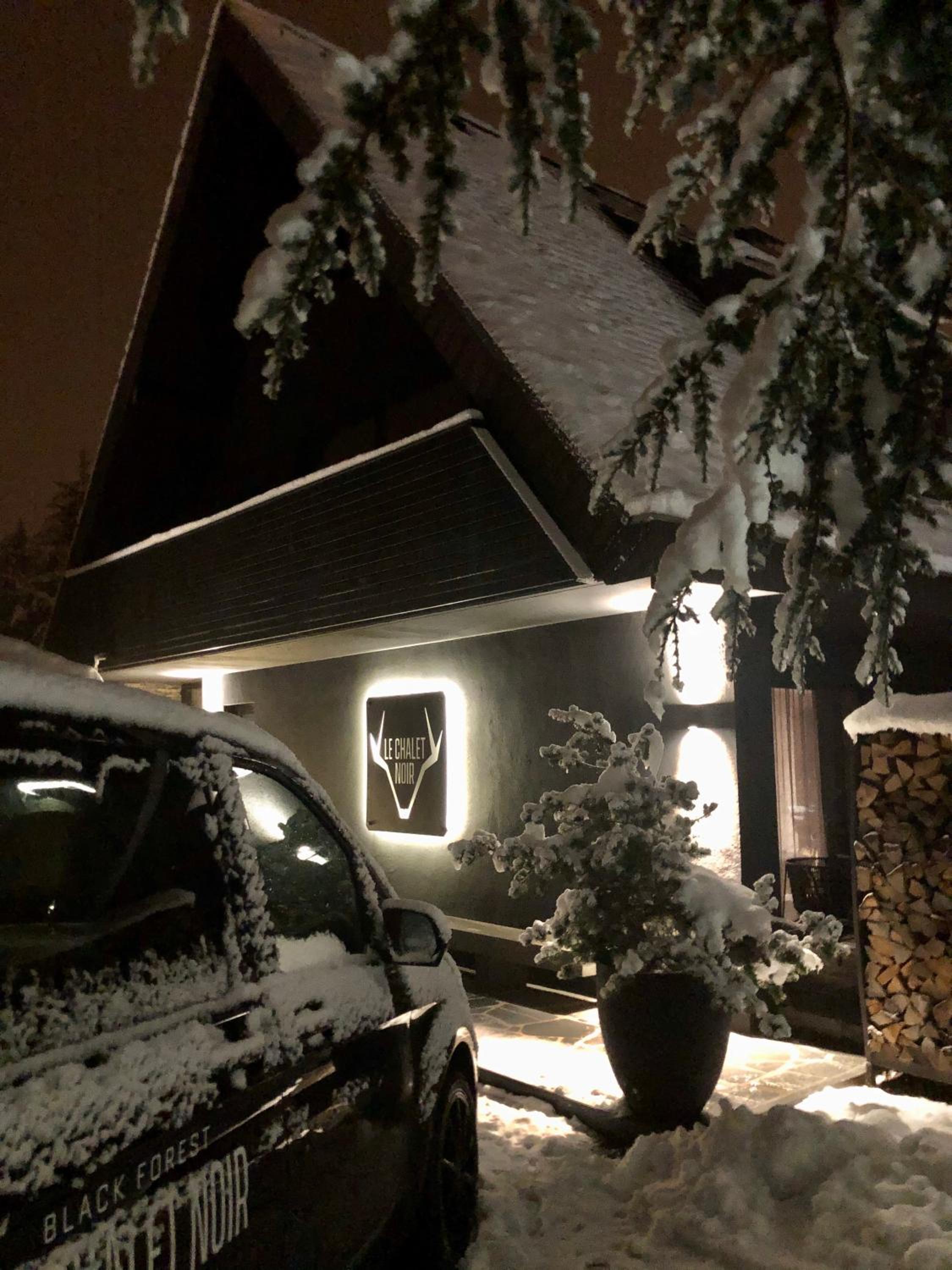 Le Chalet Noir - Black Forest