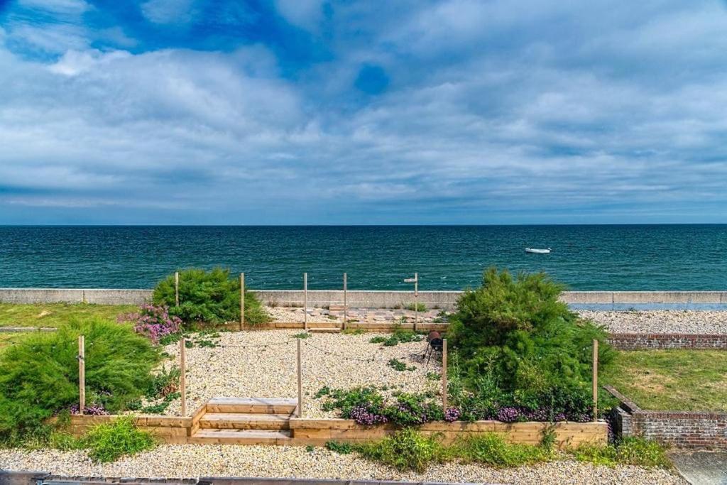 Stunning architect designed beachfront property