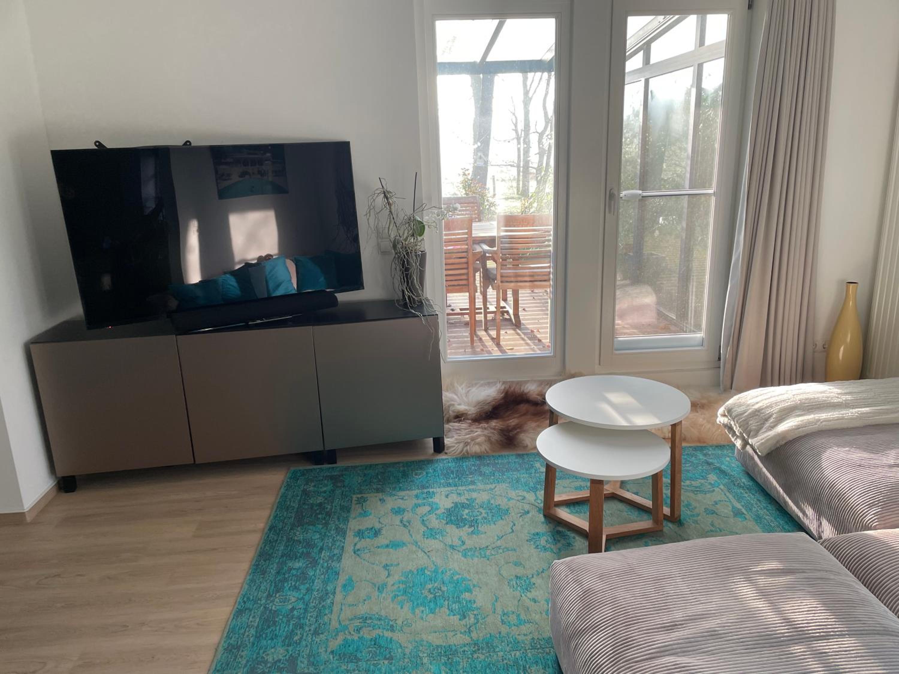 Haus am Teich