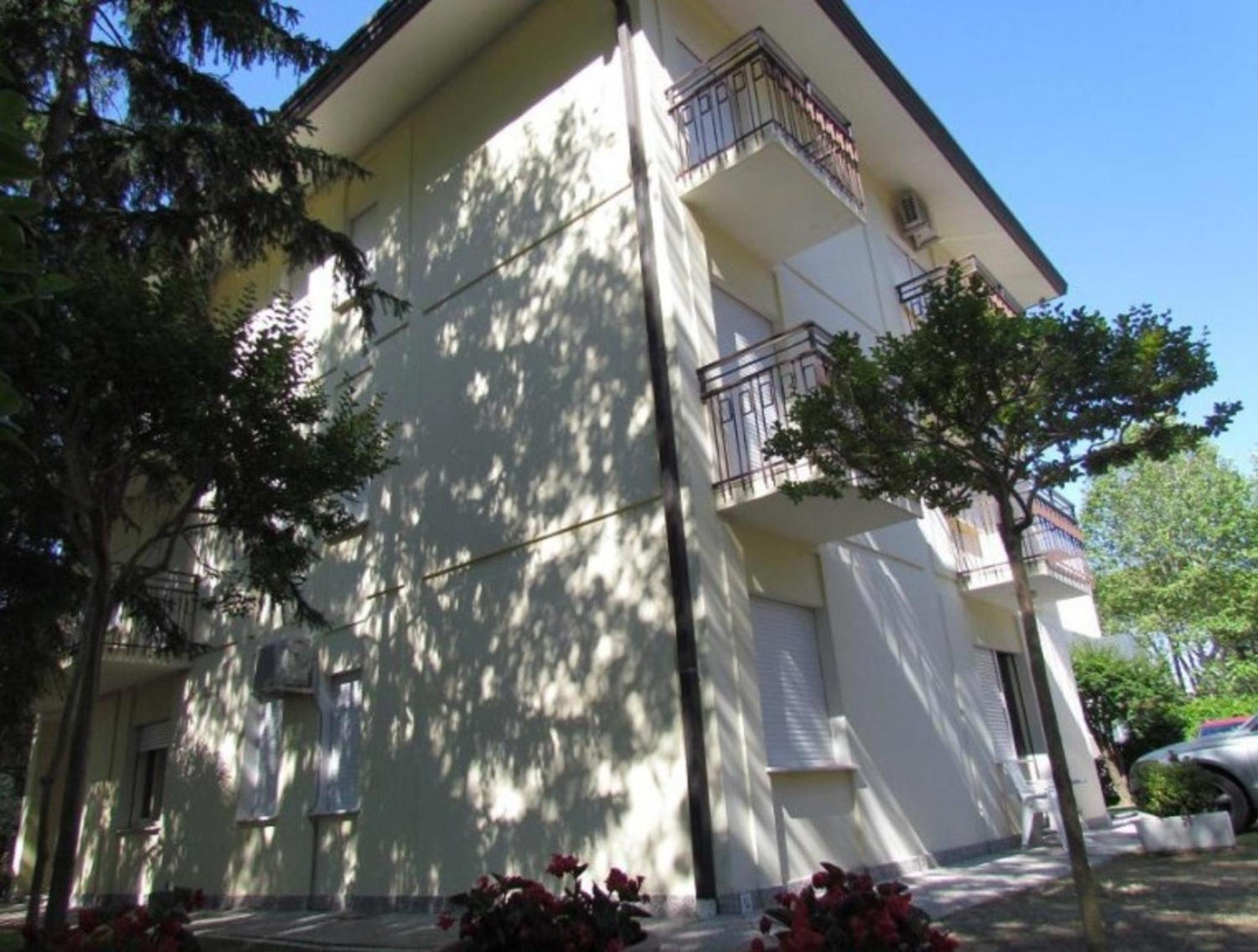 Apartment on the ground floor view 5