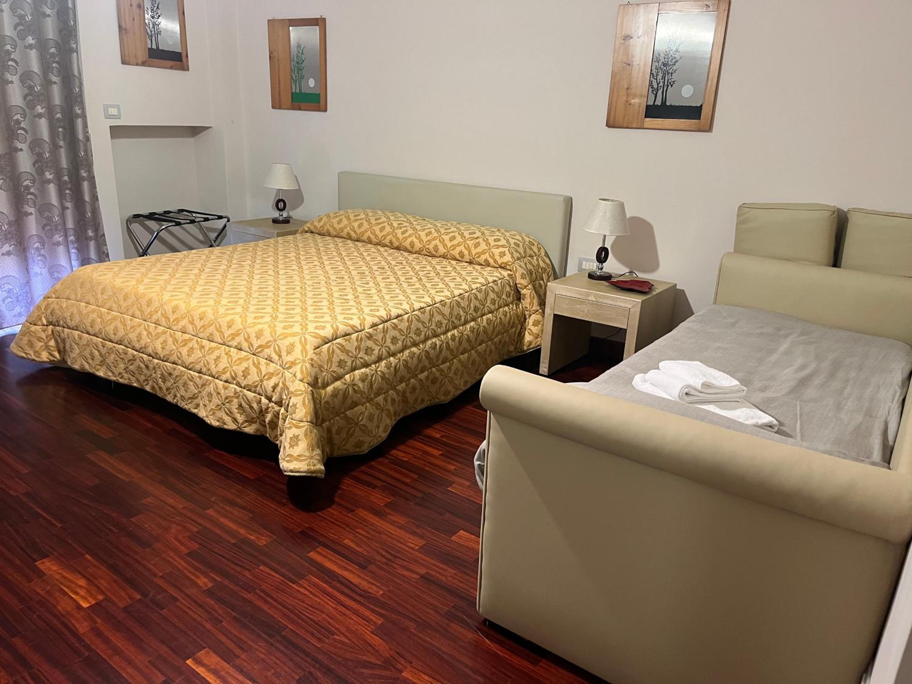 hotel room