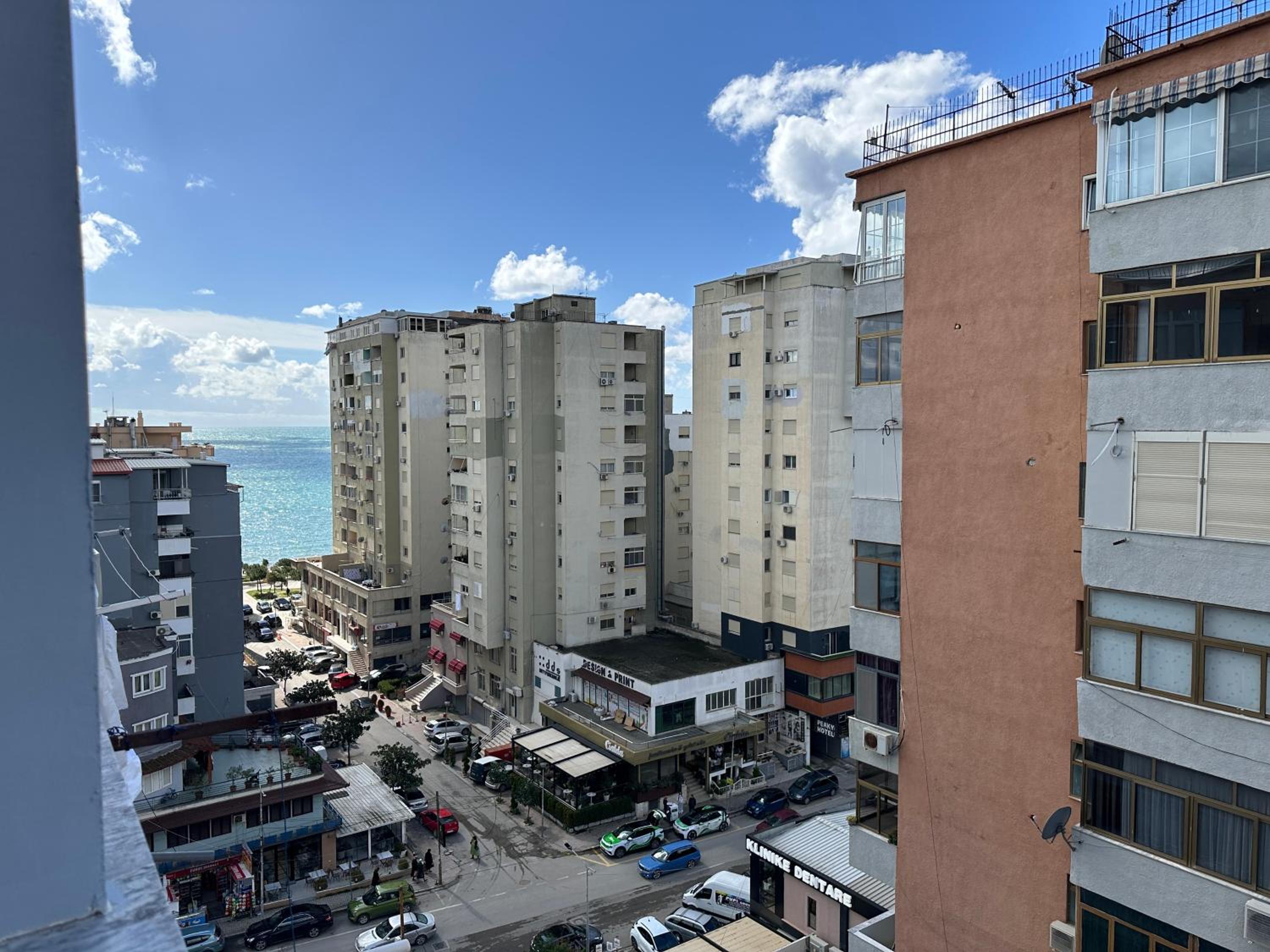 Xhimi's Seaside Apartments