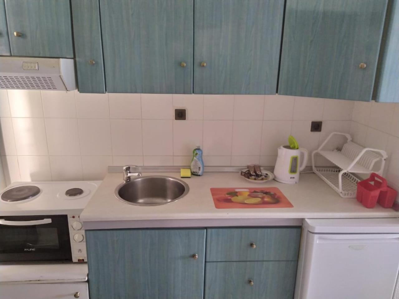Thea Apartmens