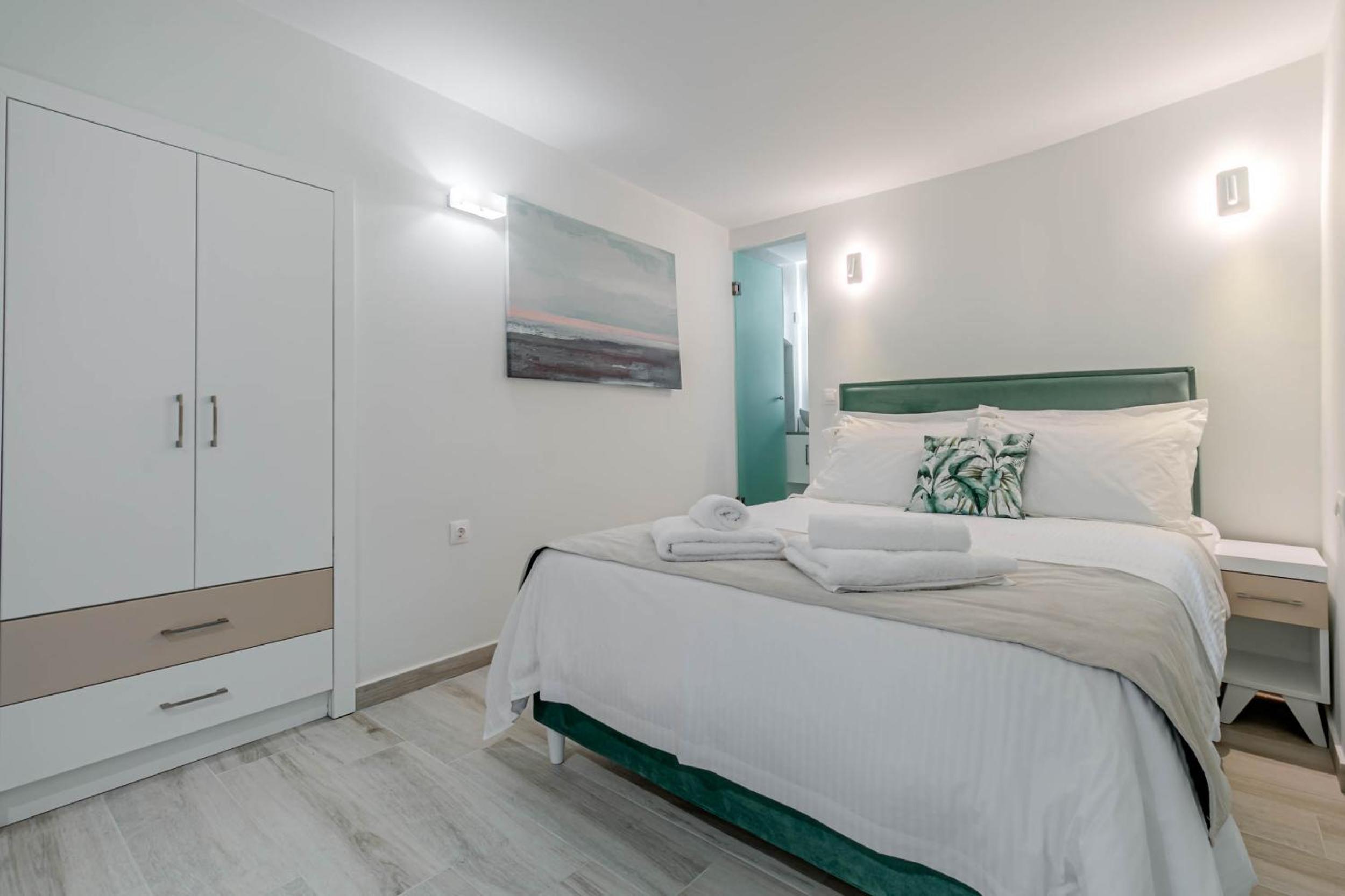 Agisilaos Apartments