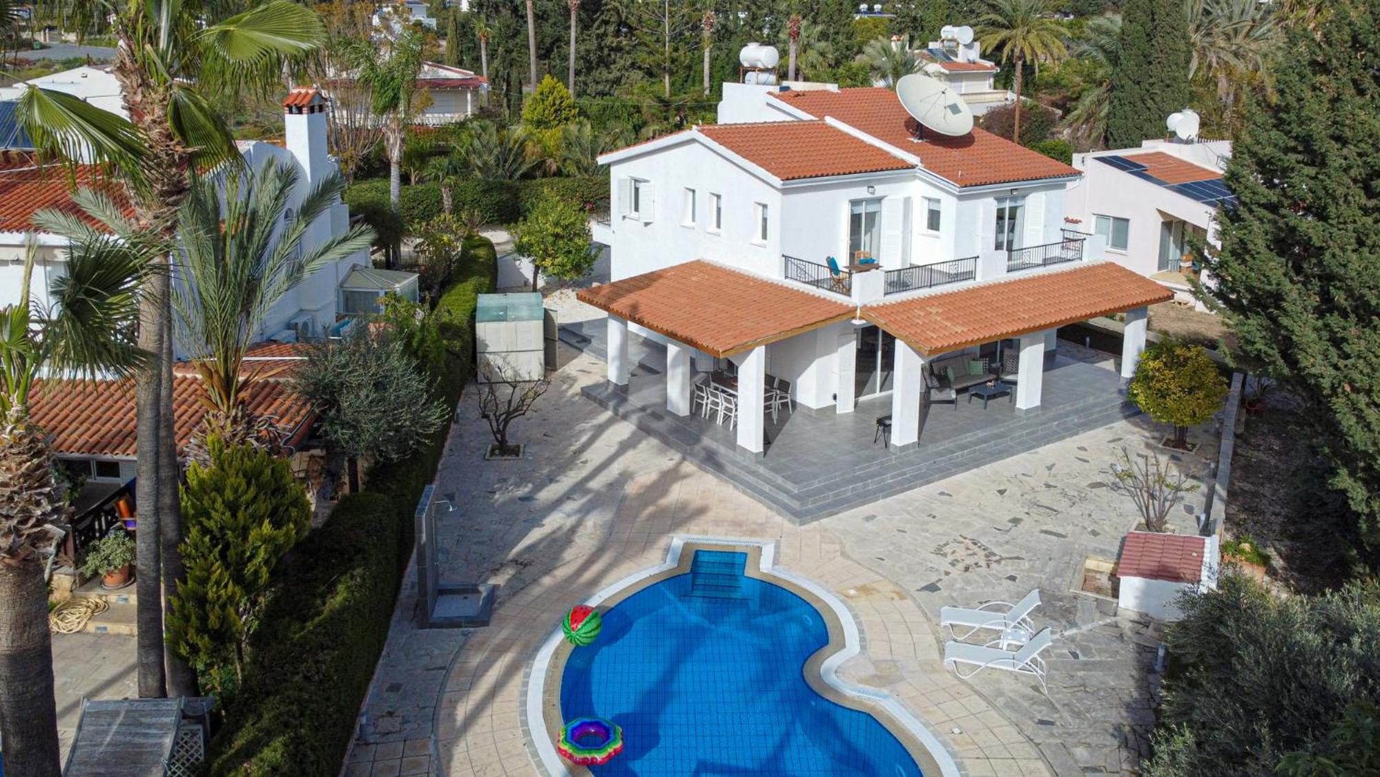 Grand Villa Baci