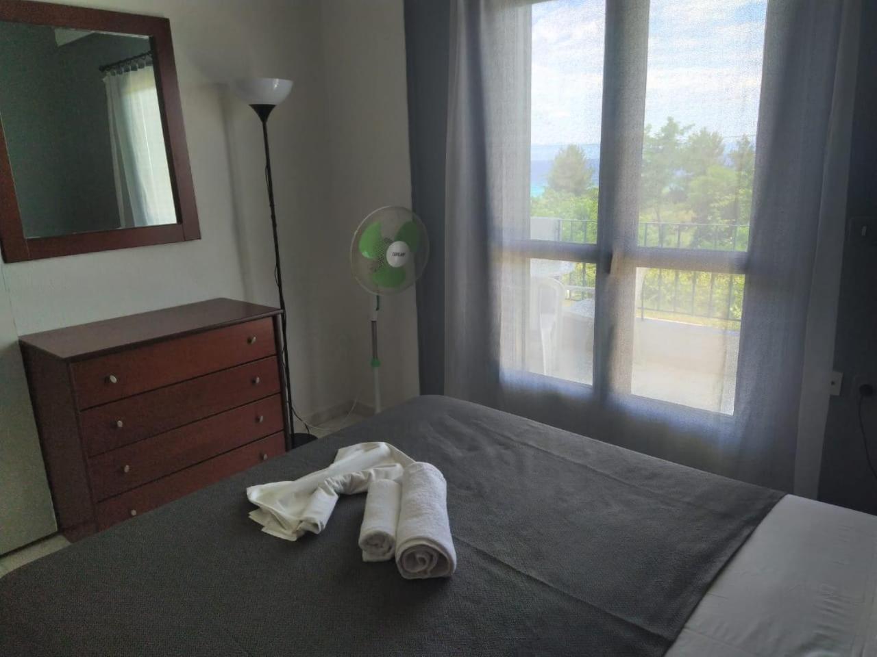 Thea Apartmens