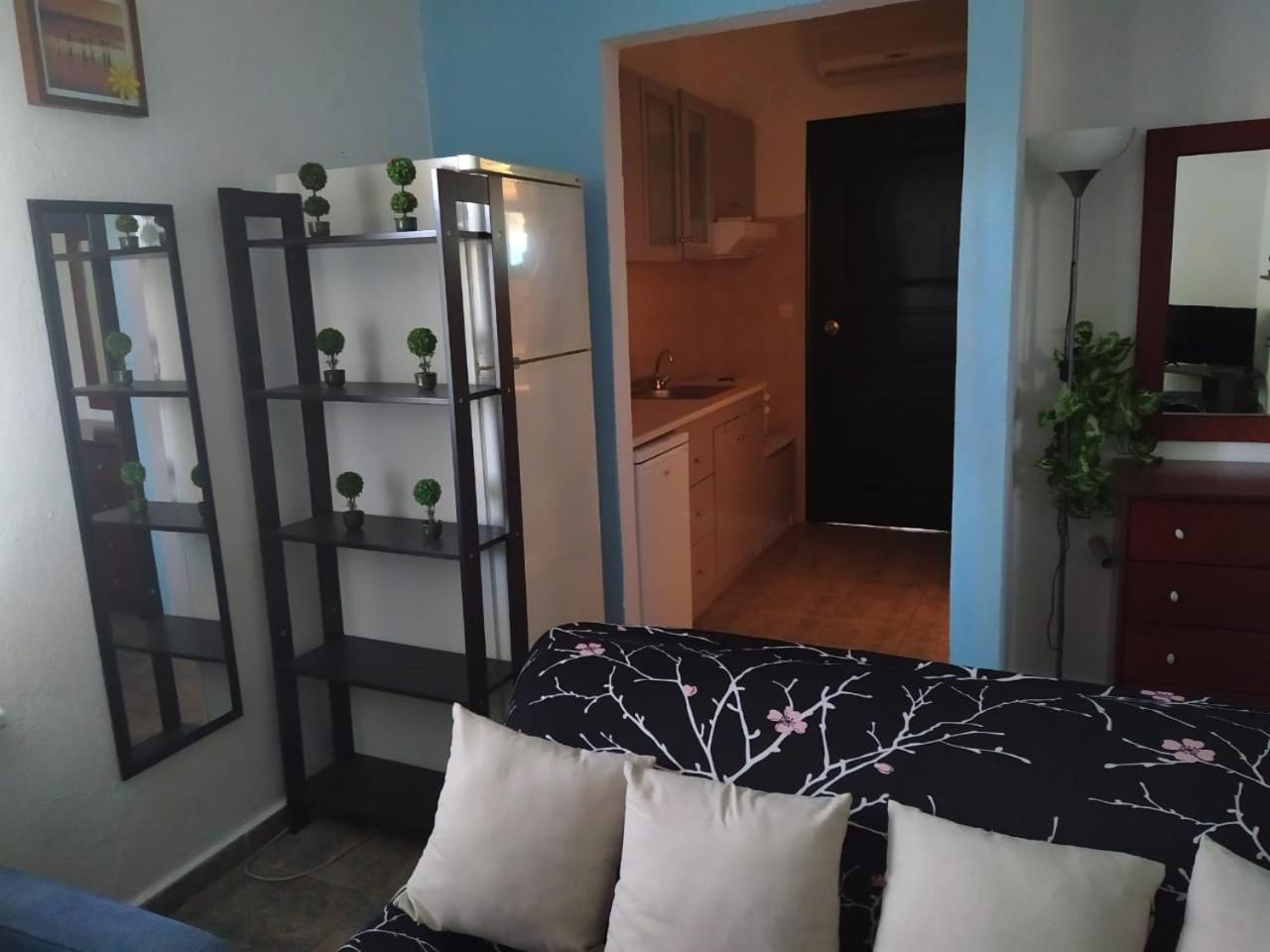 Thea Apartmens