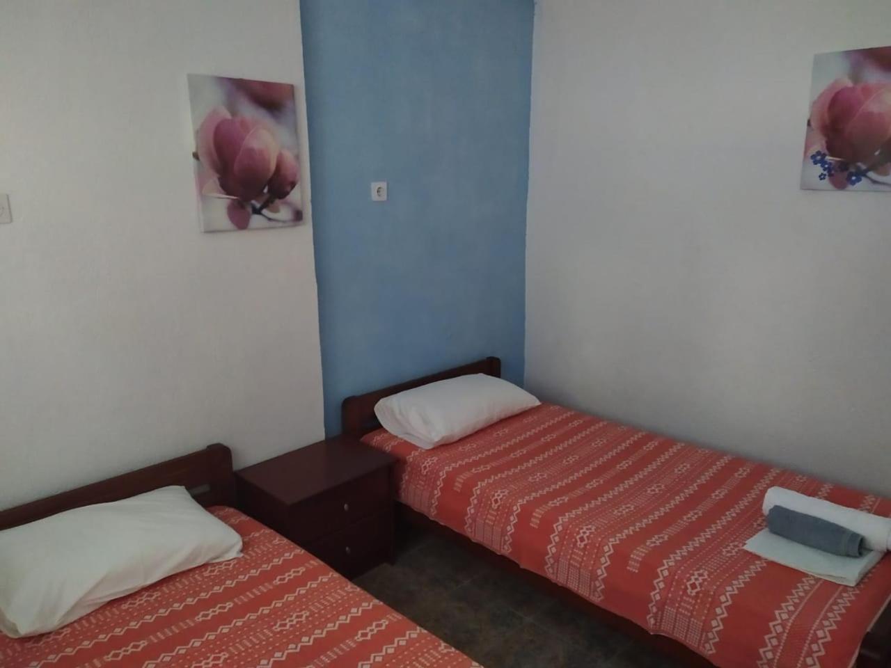 Thea Apartmens