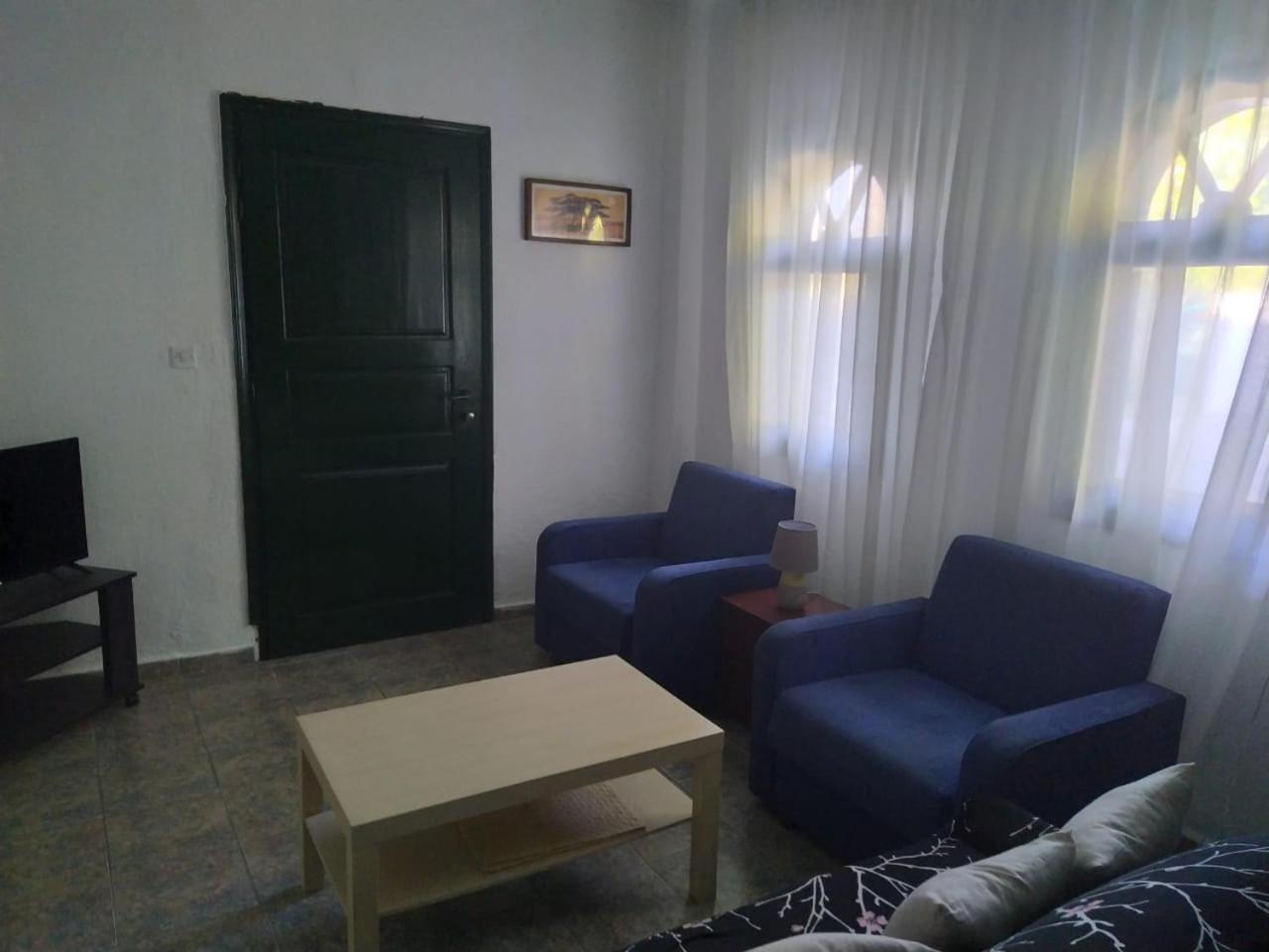 Thea Apartmens