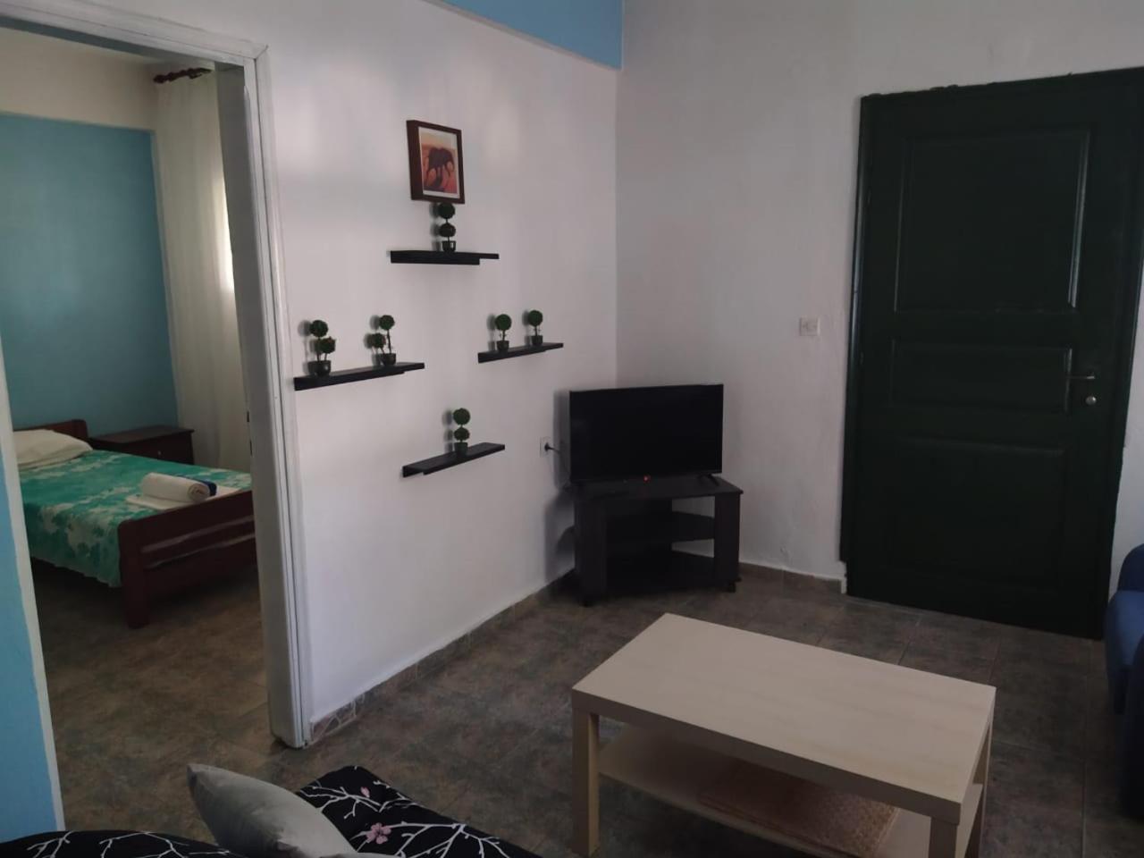 Thea Apartmens
