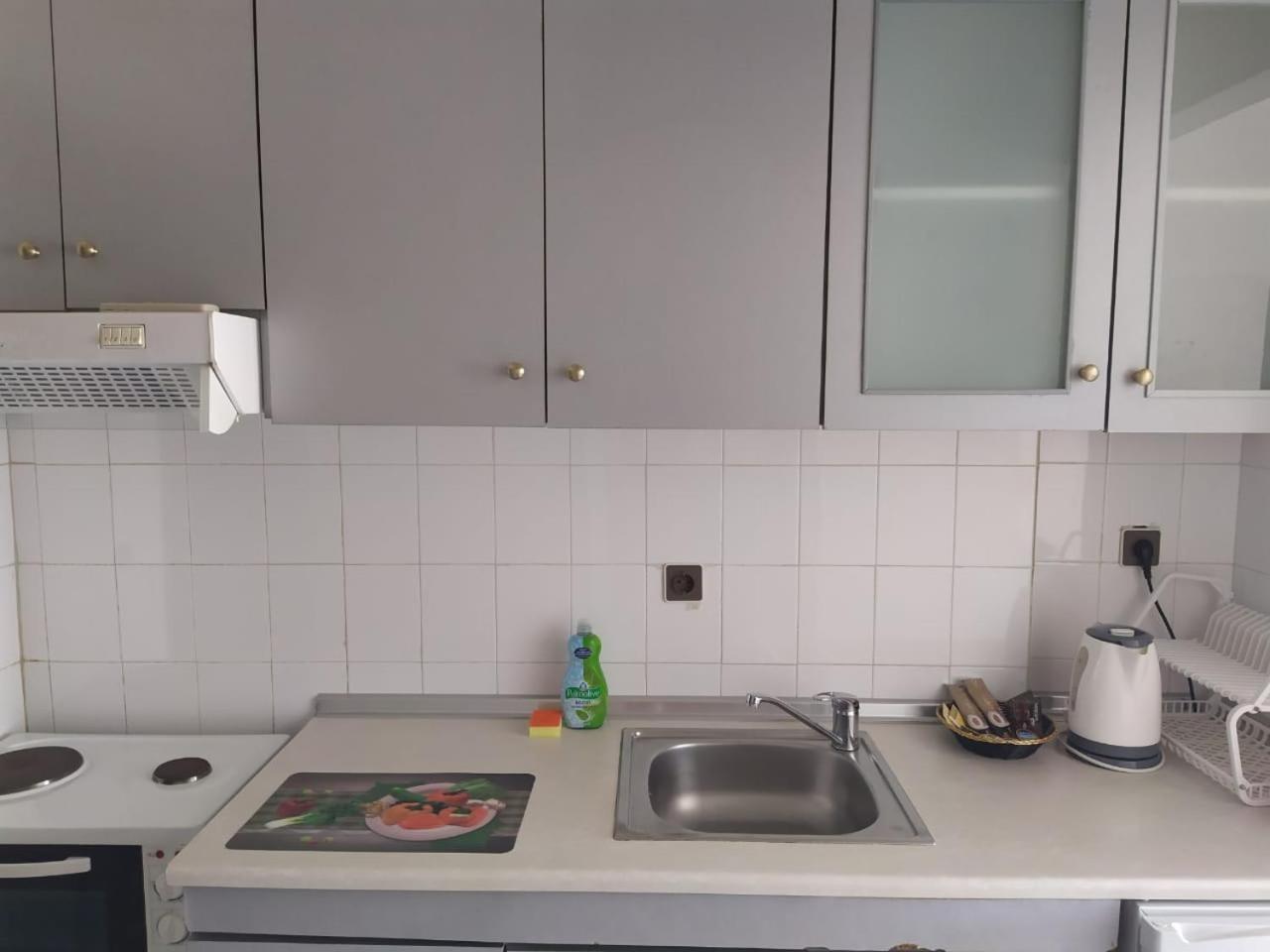 Thea Apartmens