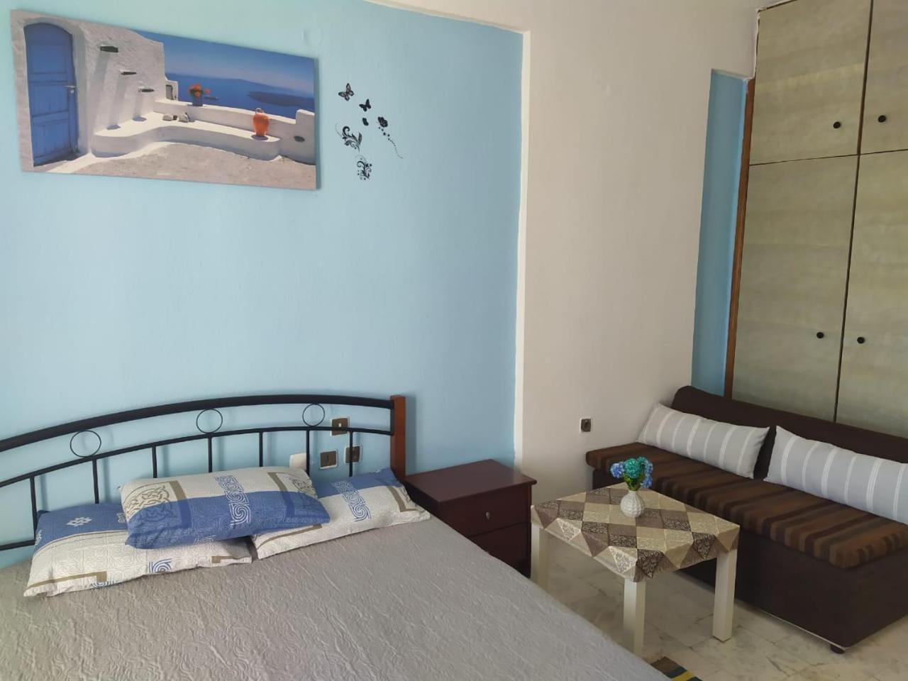 Thea Apartmens