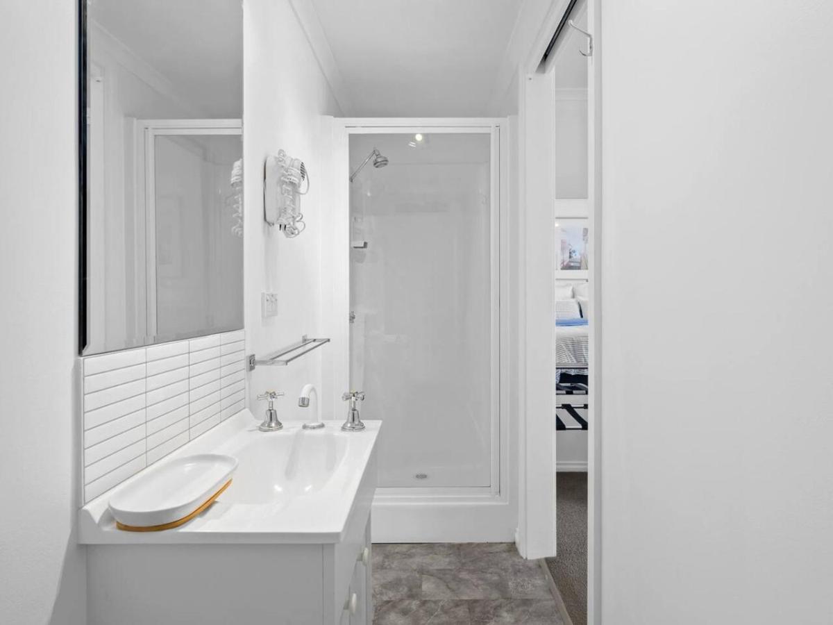 Kalisti Suites - Kamari Suite