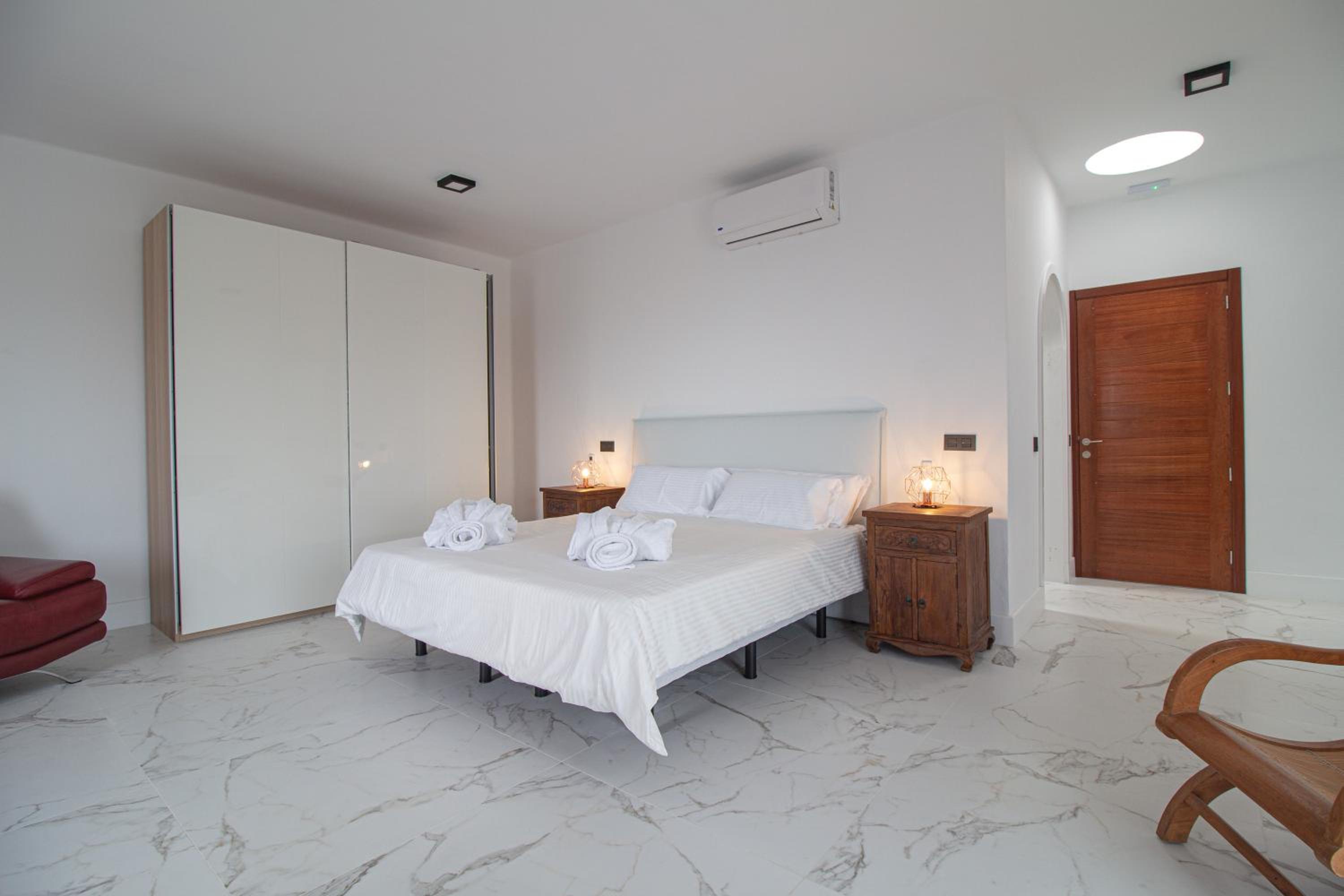 Casa Serena Luxury Villa