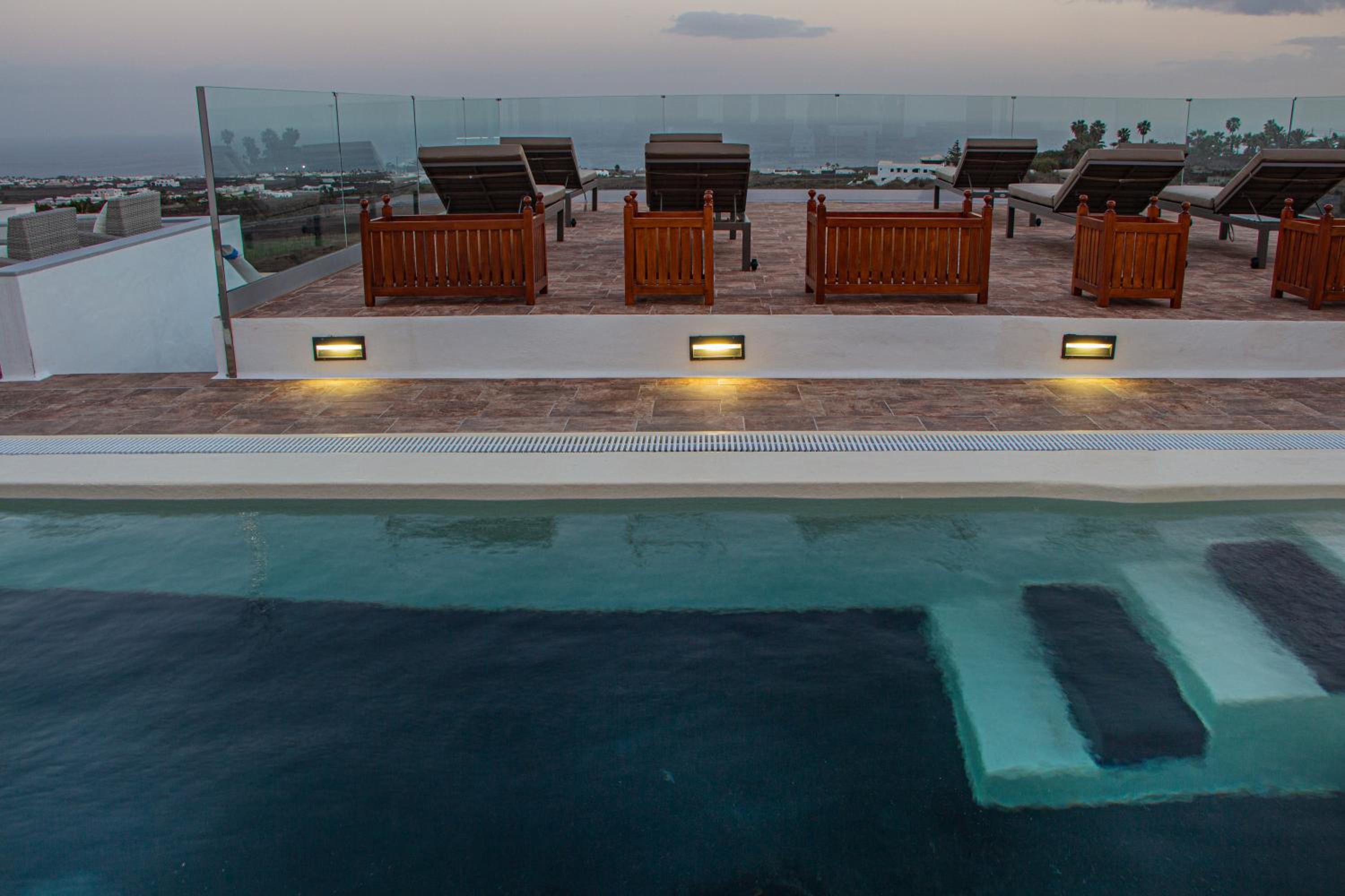 Casa Serena Luxury Villa