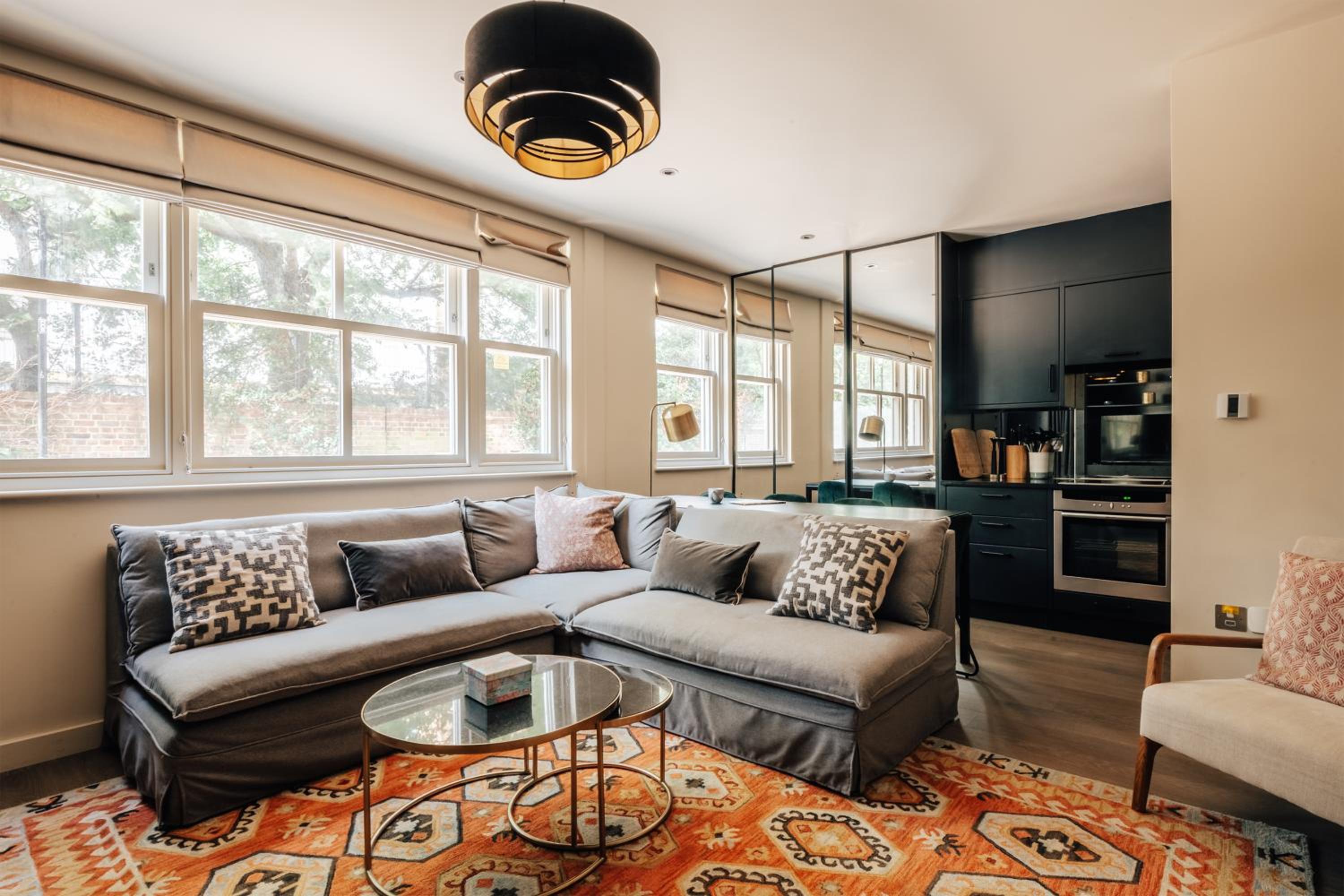 Chic mews house in South Kensington