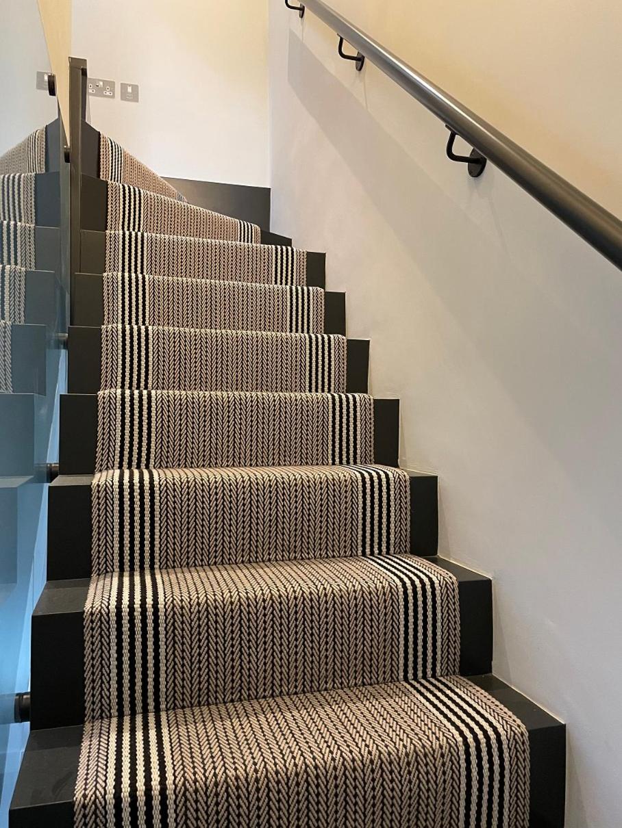 Chic mews house in South Kensington