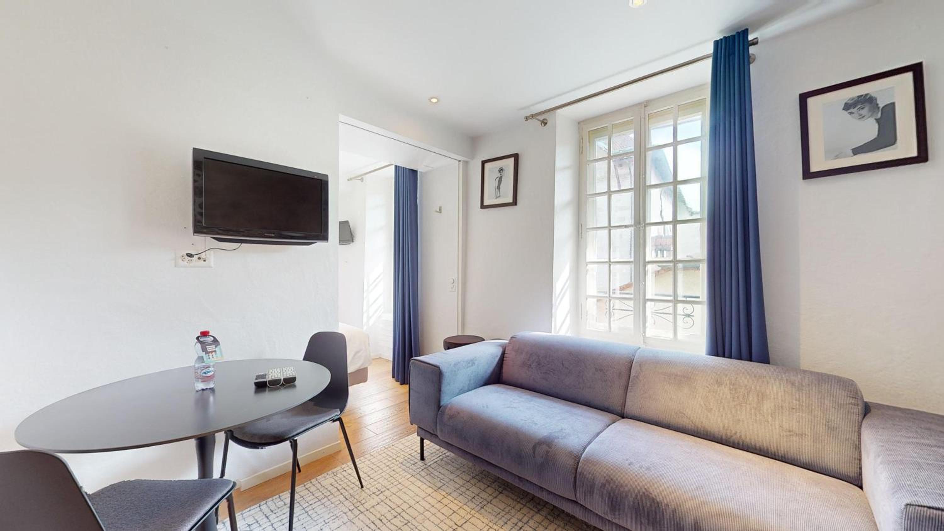 Charming apartments in the center of Lutry