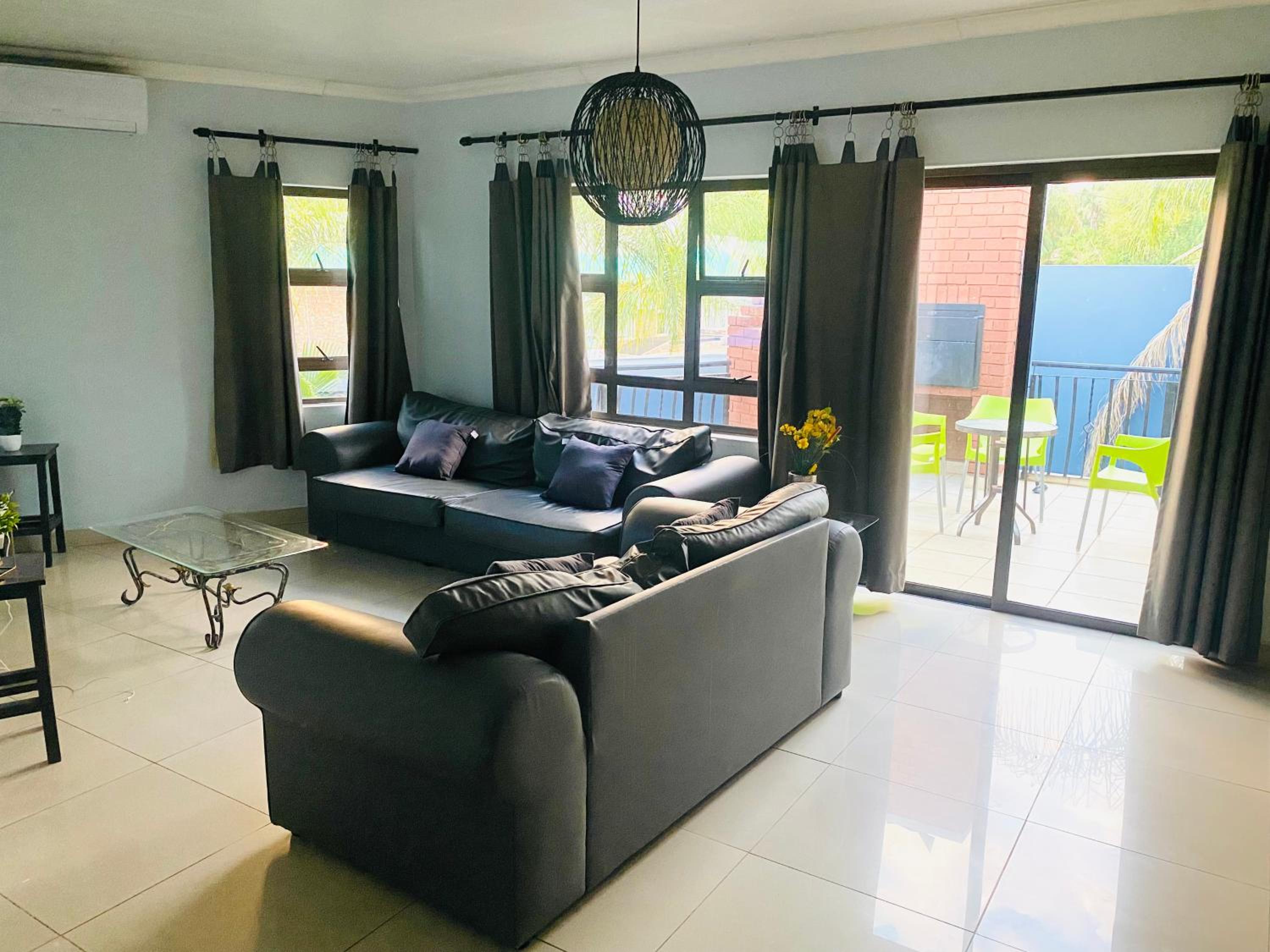 Luxury in Hartbeespoort, Schoemansville