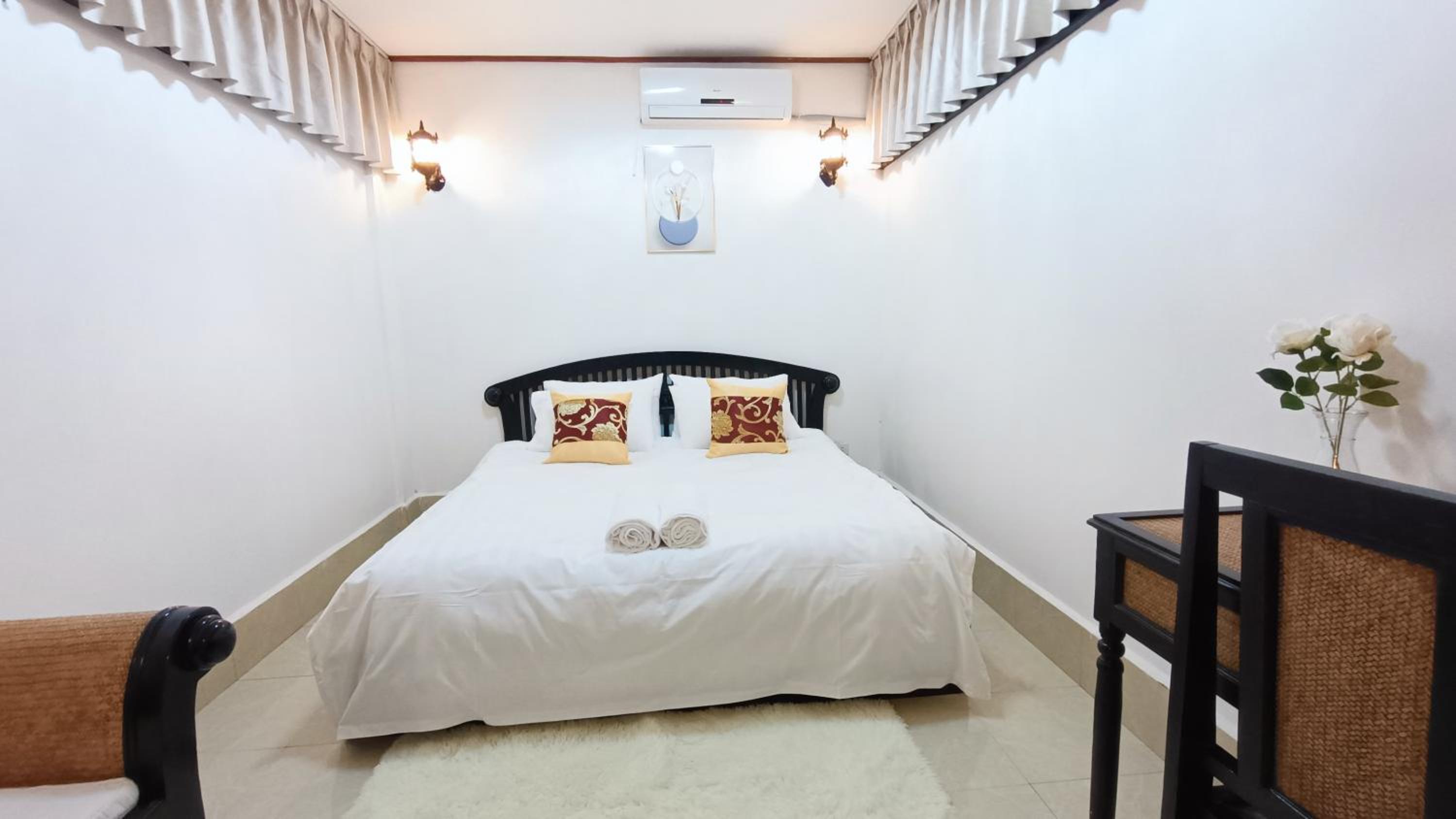 Oudomphone Apartment