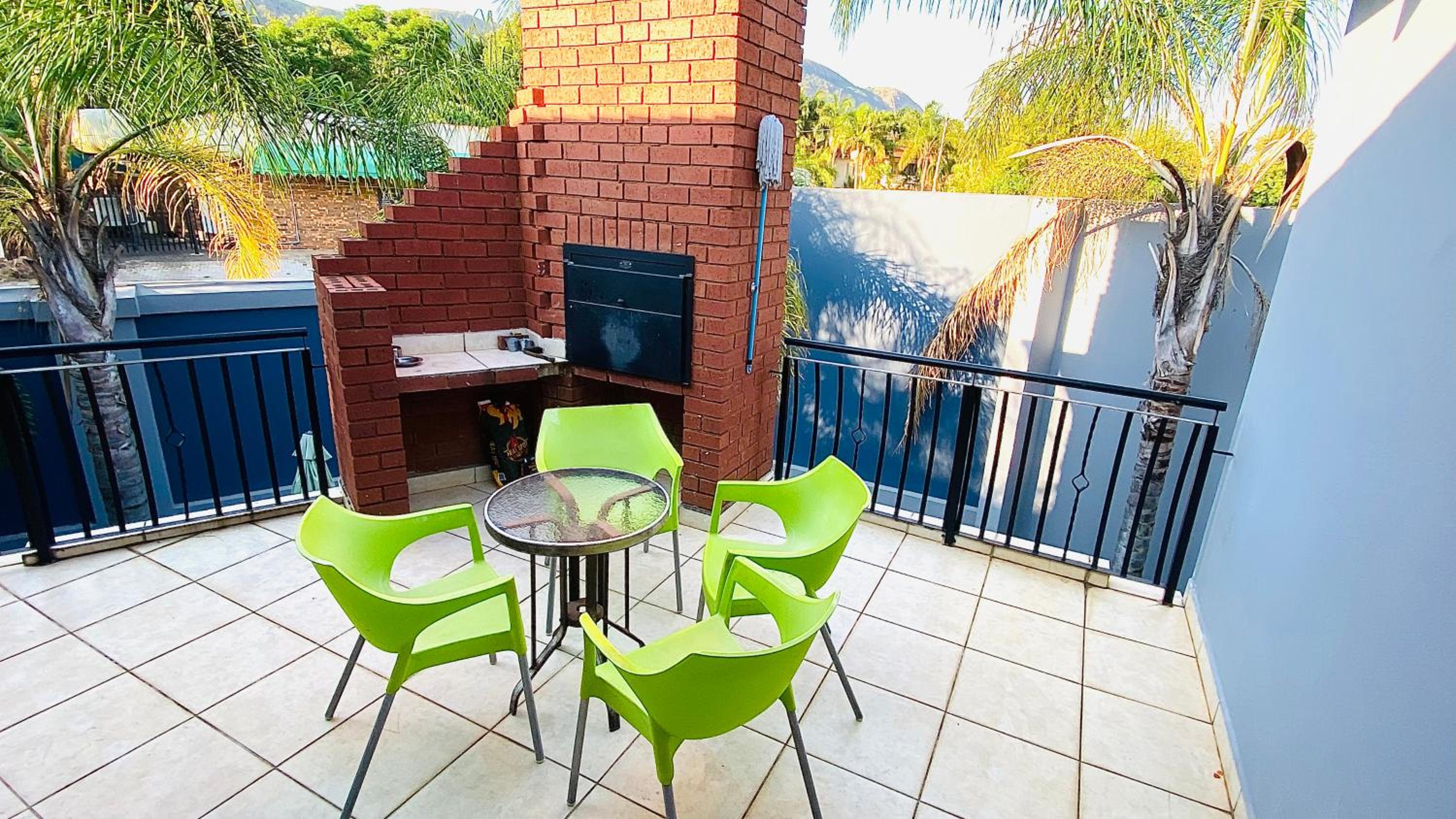 Luxury in Hartbeespoort, Schoemansville