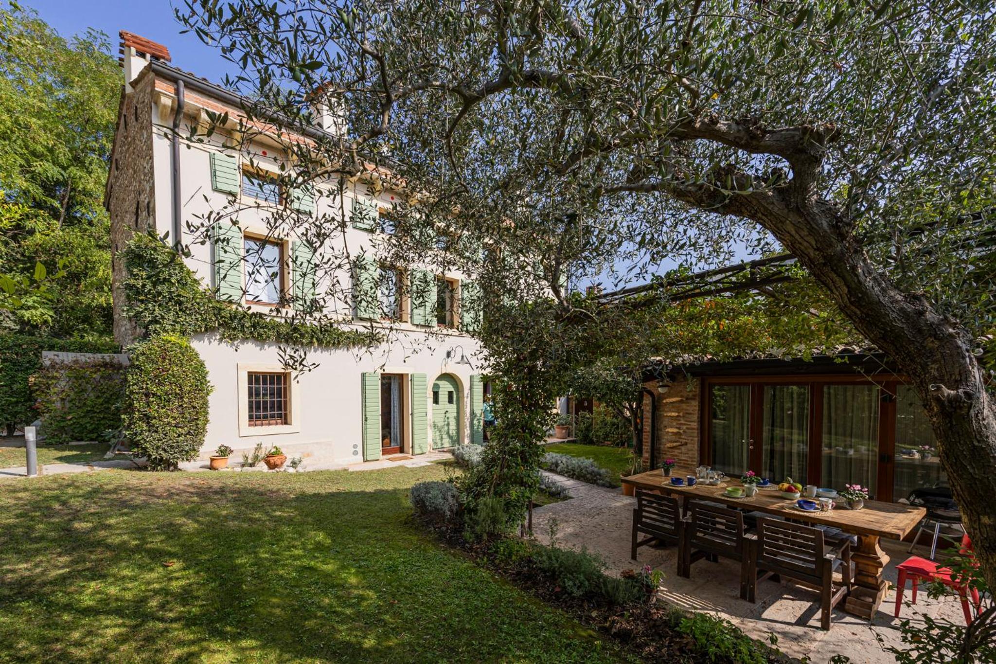 Villa Carlotte - quiet and comfort view 4