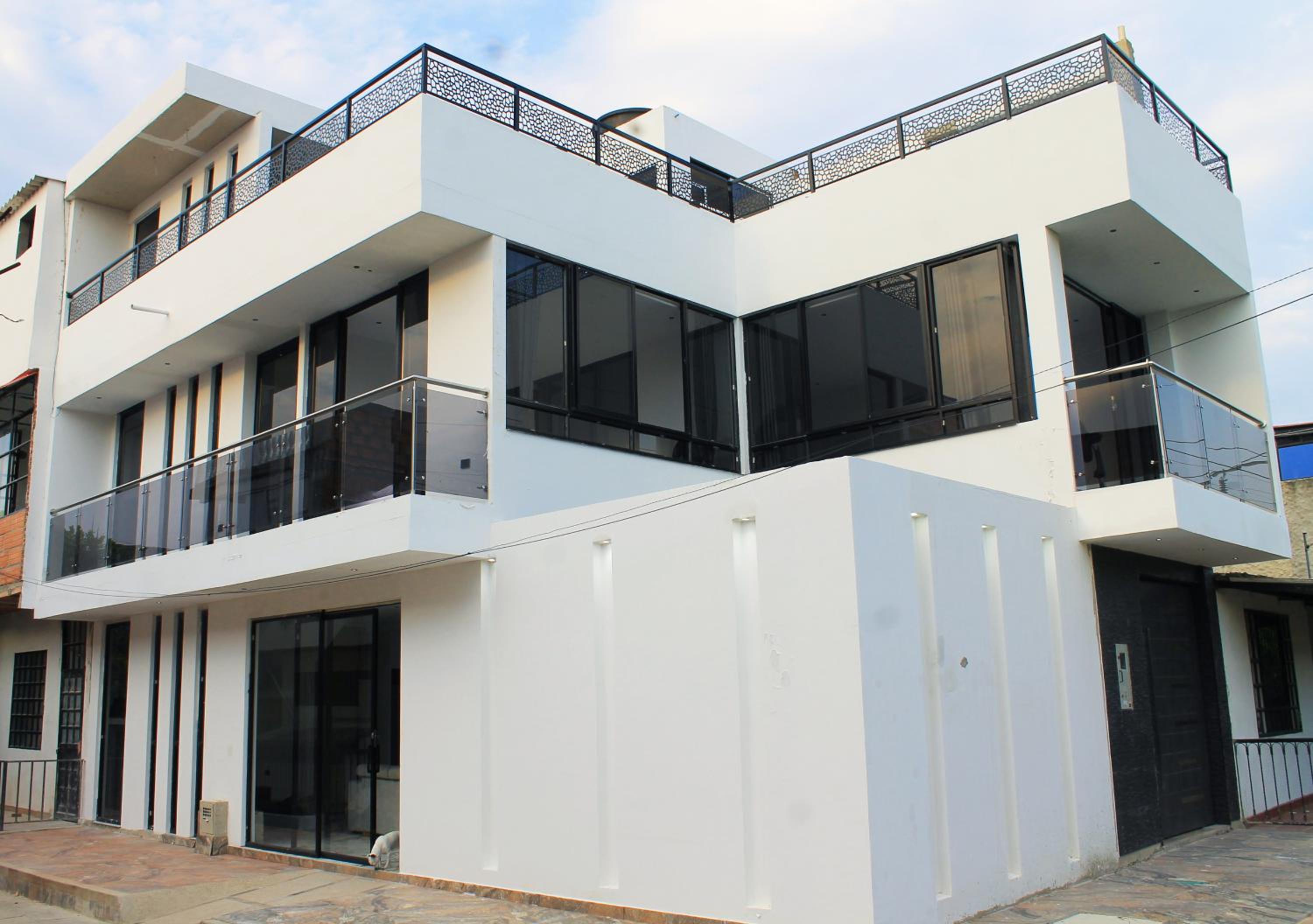 Casa de Lujo con Piscina privada Flandes Tolima
