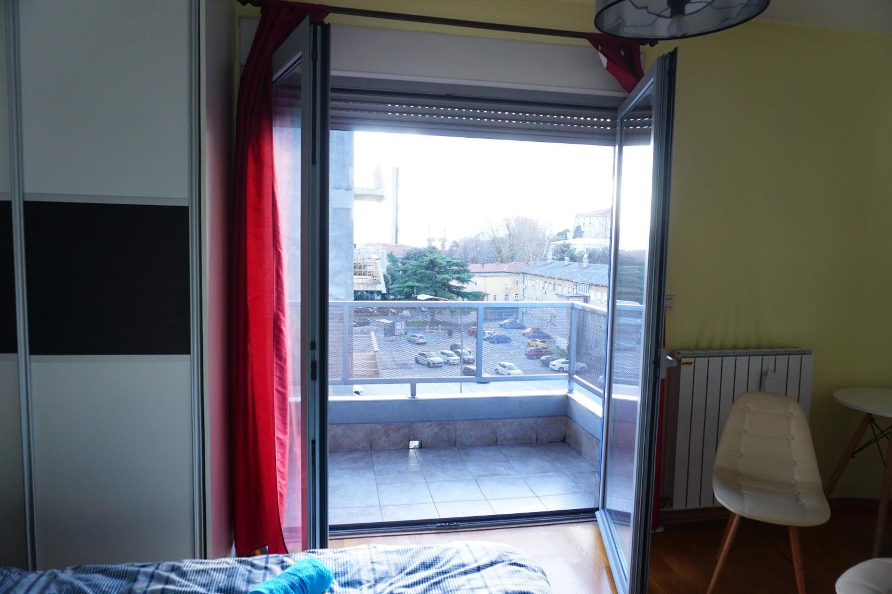 Apartment Rocky III
