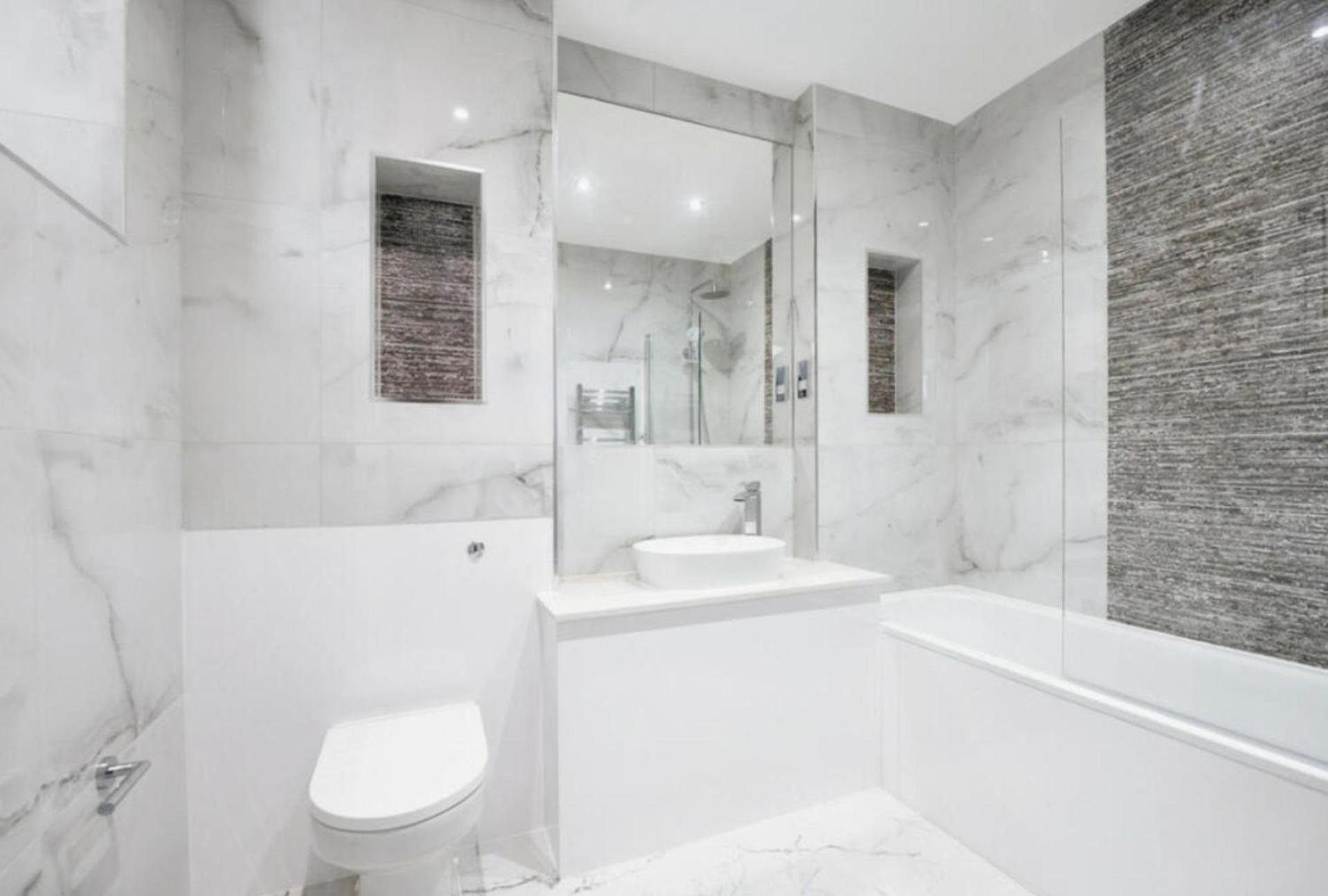 Stunning 2-Bed Apartment in Barking