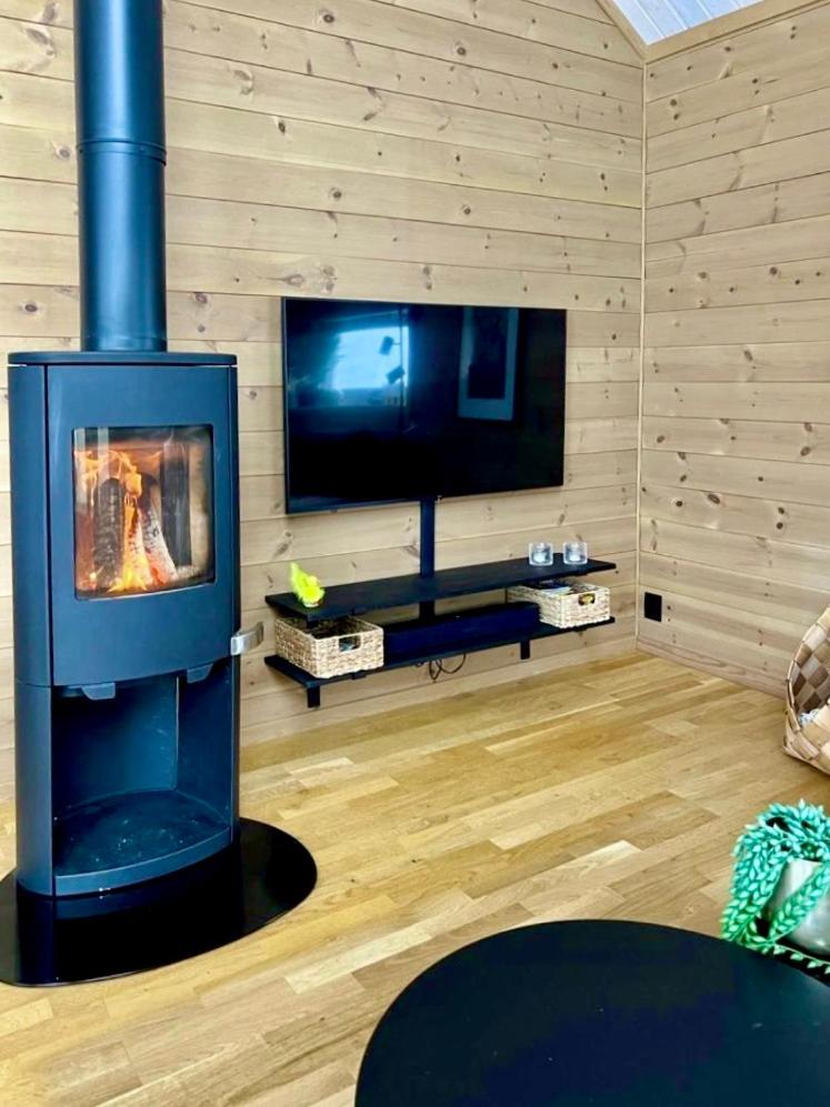 Cozy cabin on Sjusjølia by the trail network sauna view 4