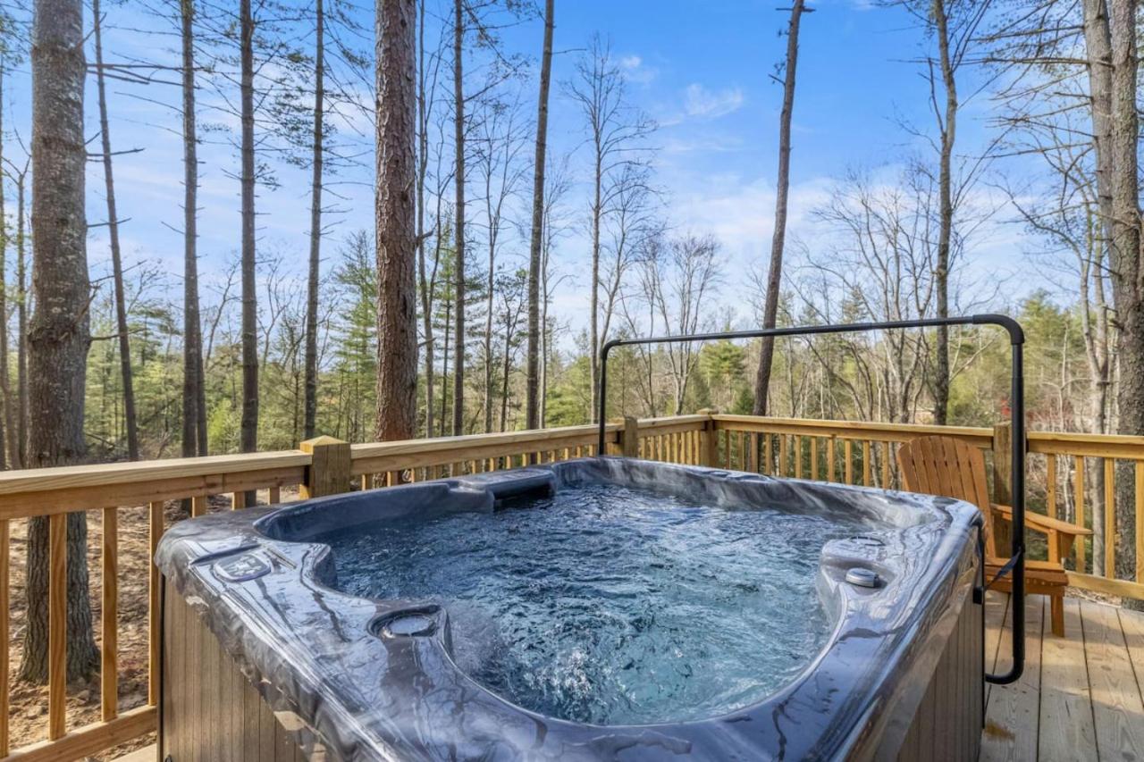 Private Cabin w King Bed and Private Hot Tub view 4