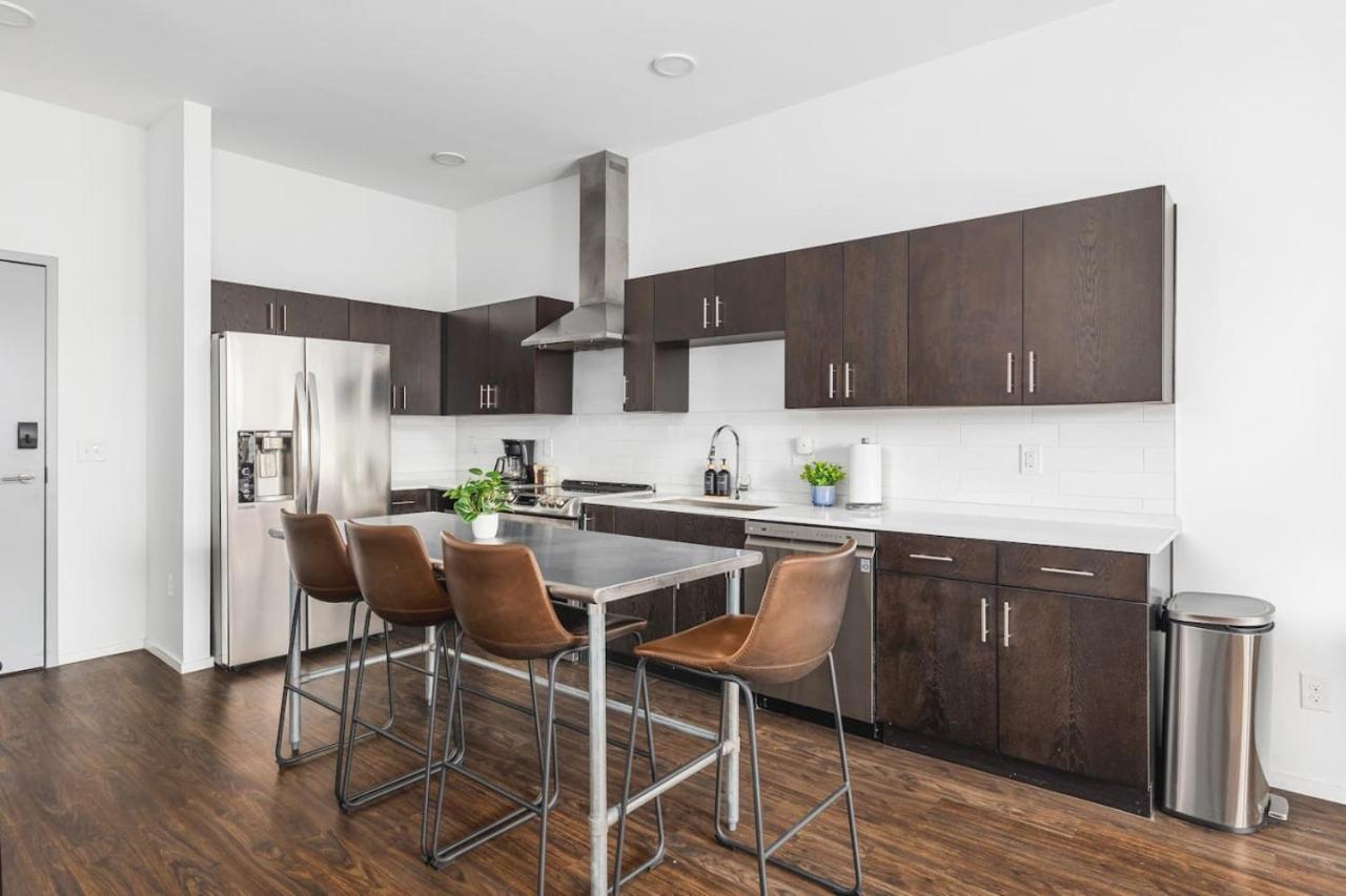 Modern Gulch Getaway with Pool, Parking, and Patio view 3