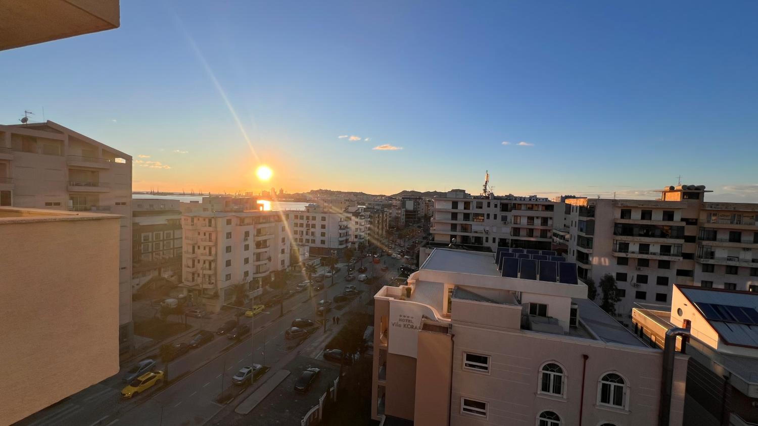 Lirin Apartment