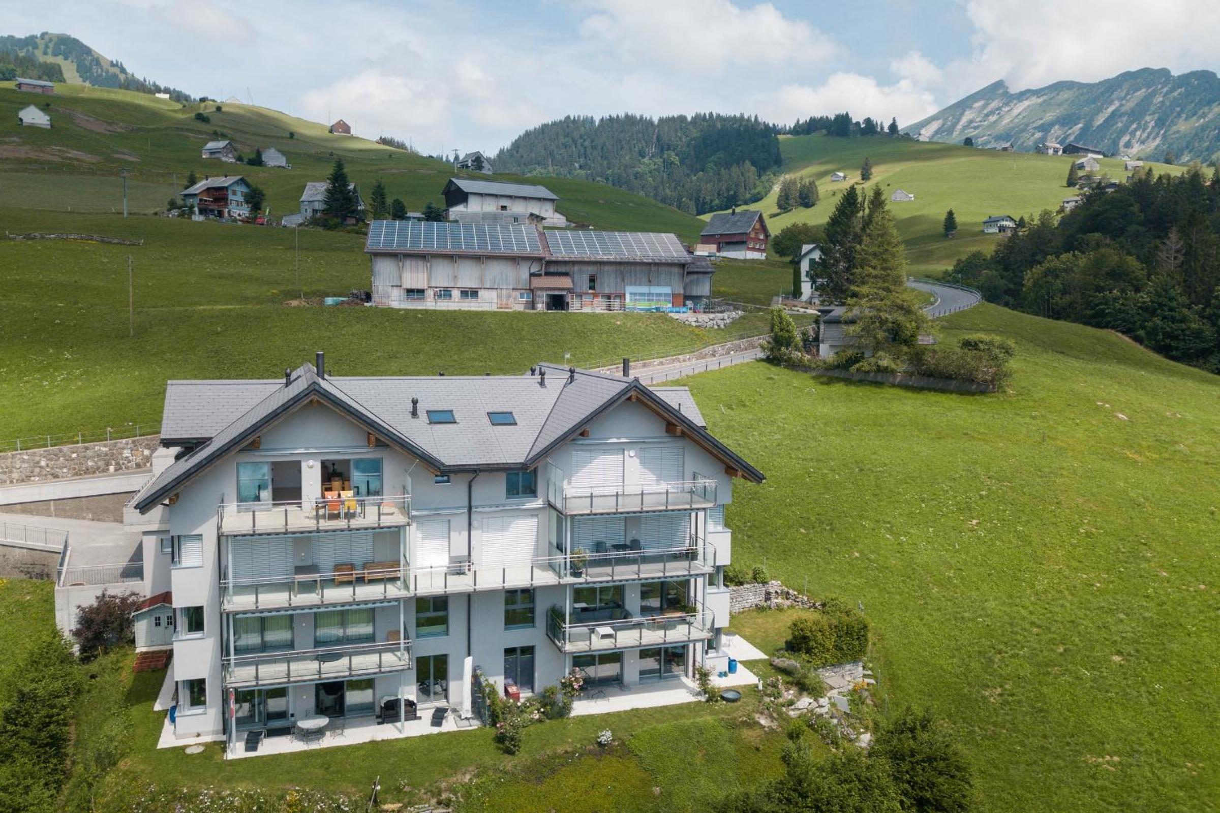 Apartment Soldanella view 3
