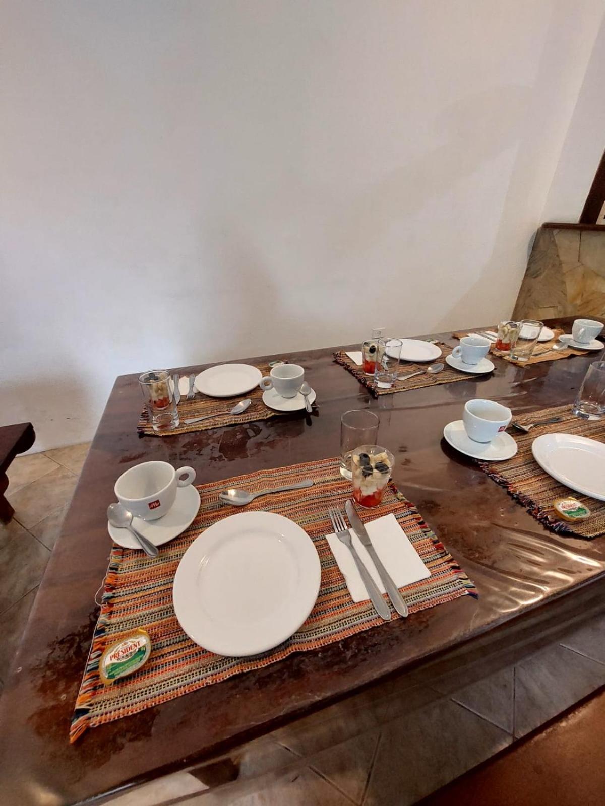 Pousada Brisamar Paraty COMECE O DIA COM UM CAFÉ DA MANHÃ INESQUECÍVEL