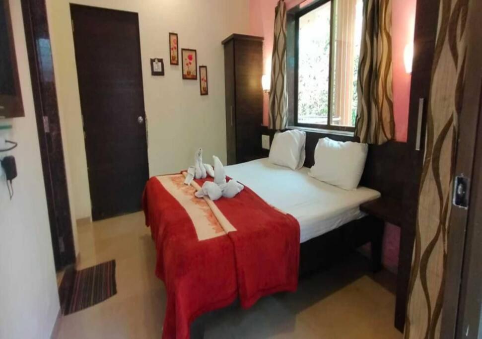 Maple Villa (6BHK with Breakfast at Mahabaleshwar) view 3