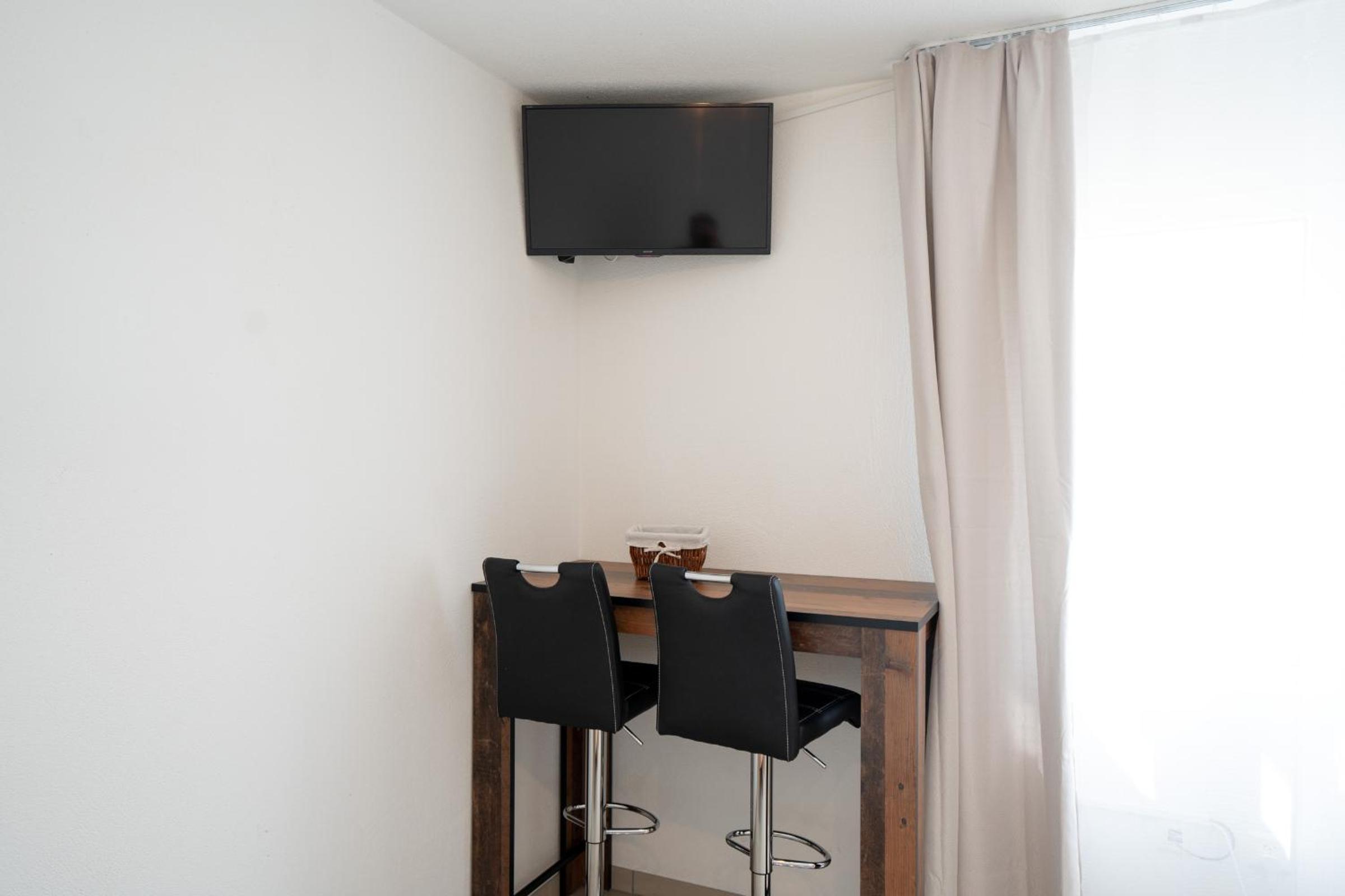 Haus Gmür Privatzimmer Erdgeschoss - mit Gemeinschaftsbereichen