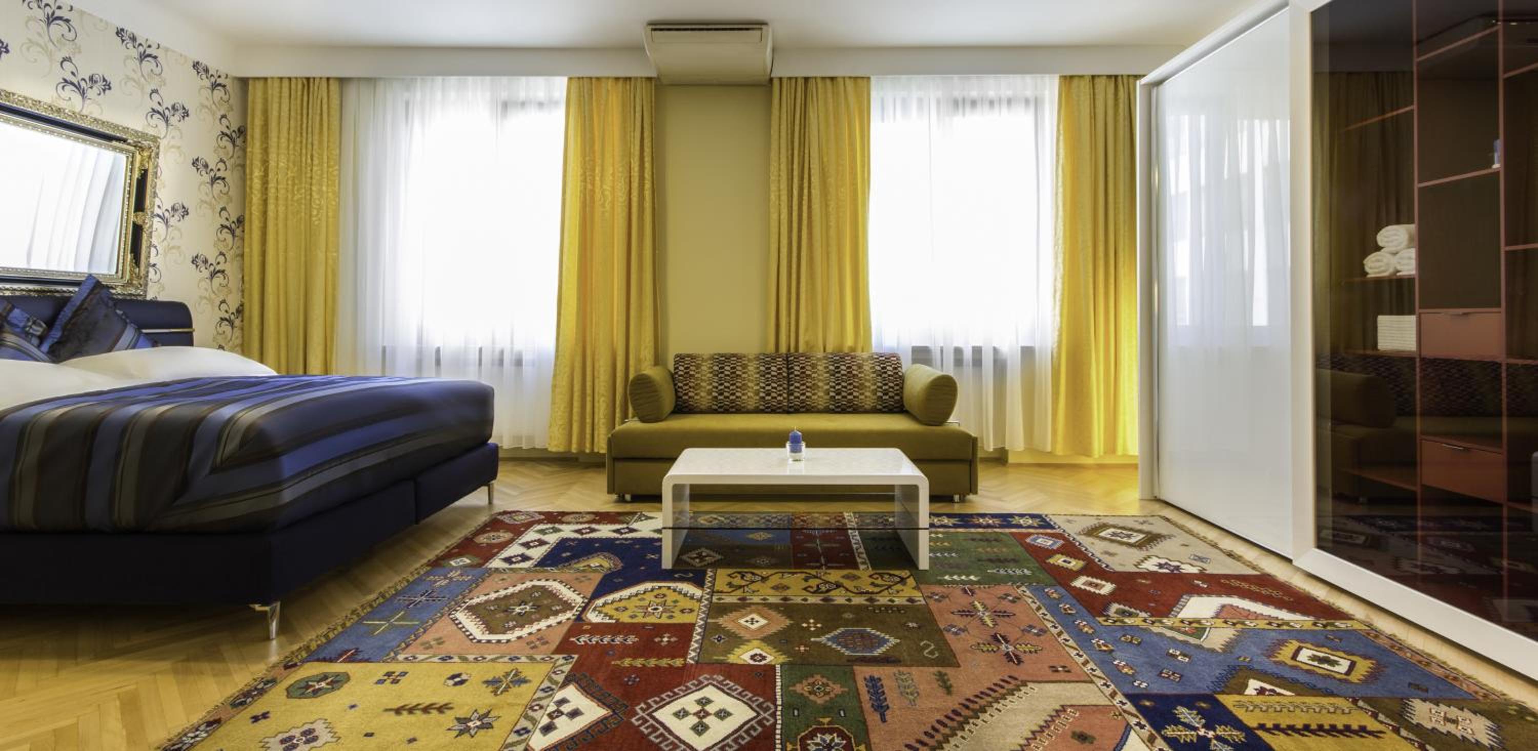 Abieshomes Serviced Apartments - Opera