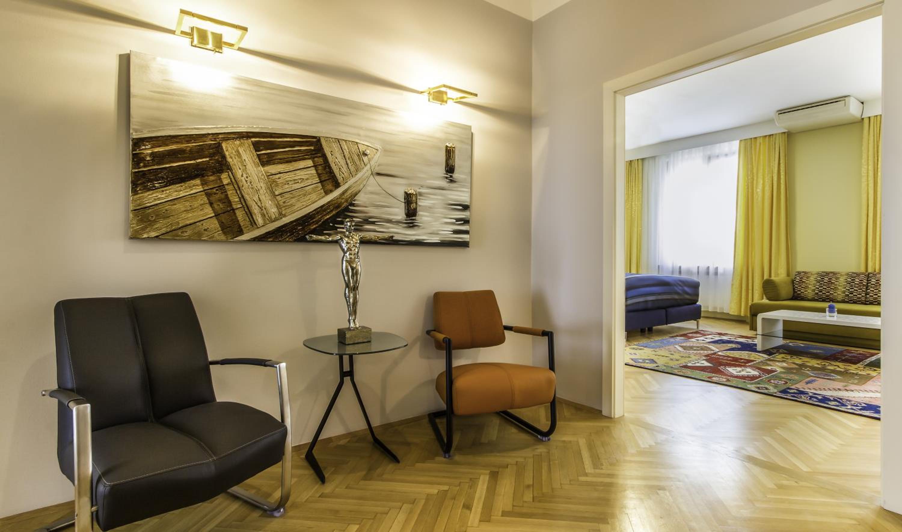 Abieshomes Serviced Apartments - Opera