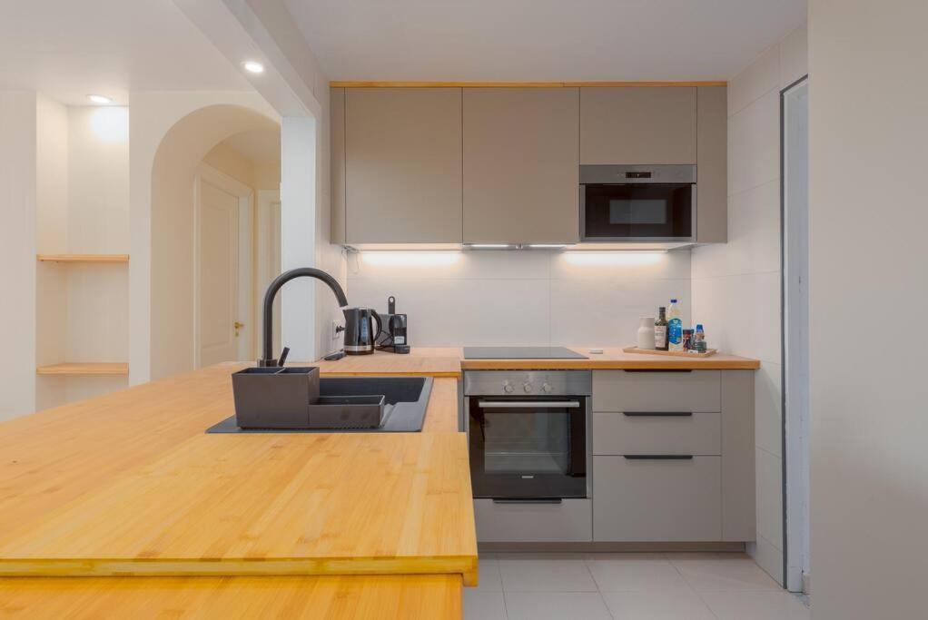 Modern & comfortable apt in Coto Real view 2