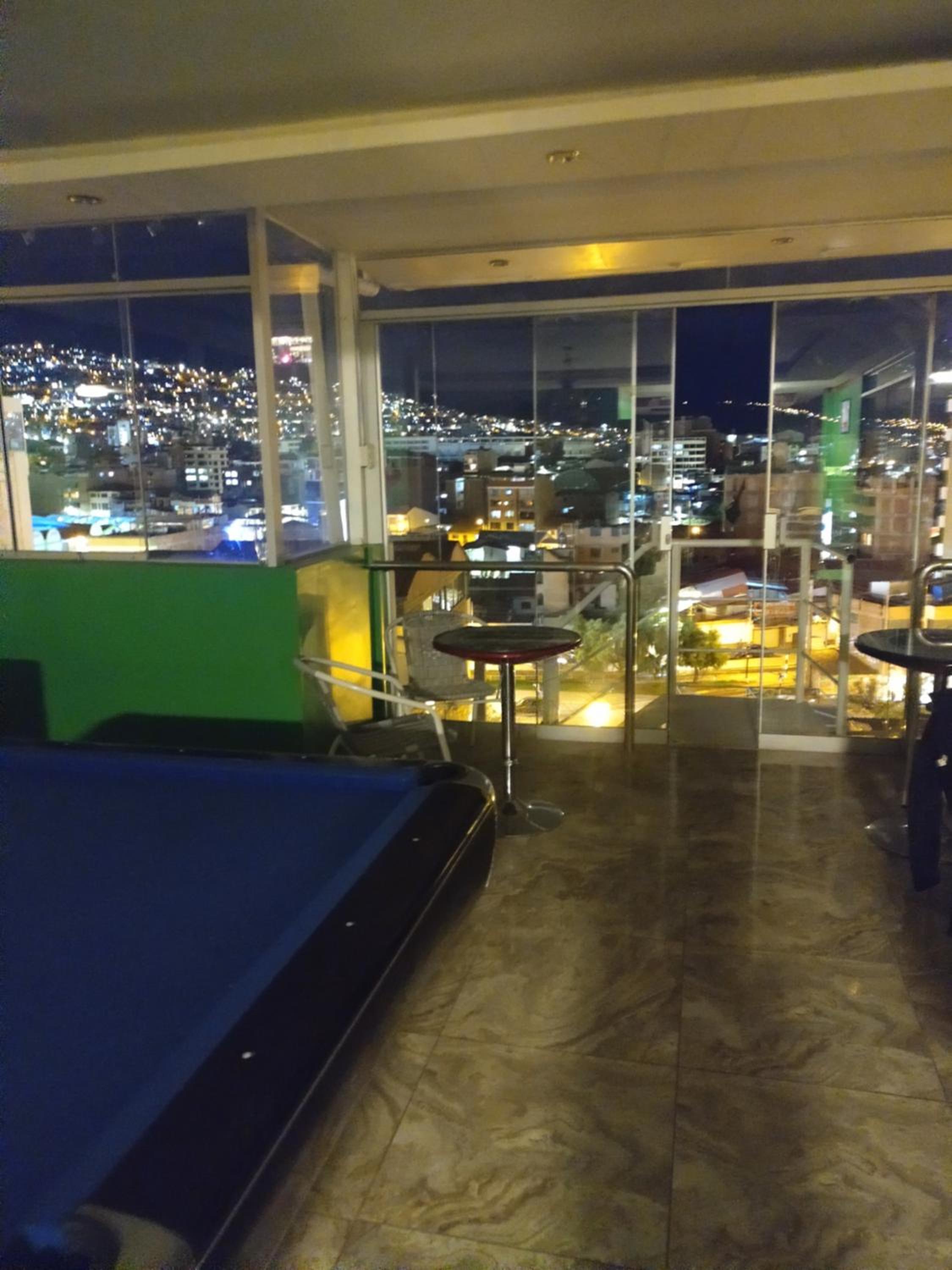 lounge