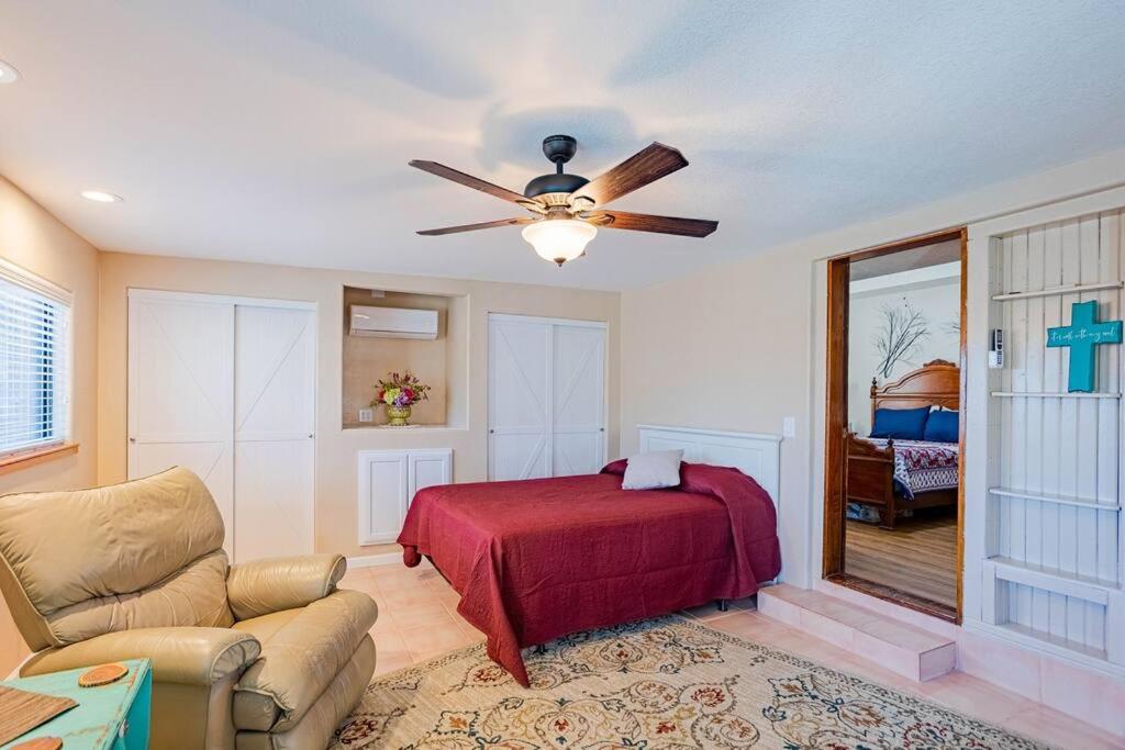 HavaLake Stay Heatable Pool Largest Driveway view 3