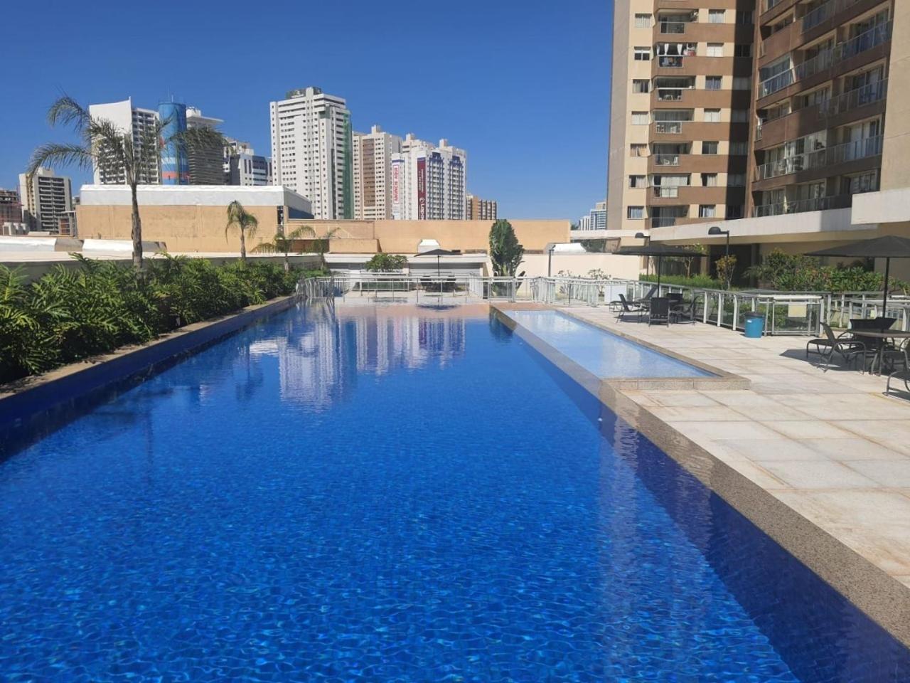 Lindo Apartamento dentro do Shopping